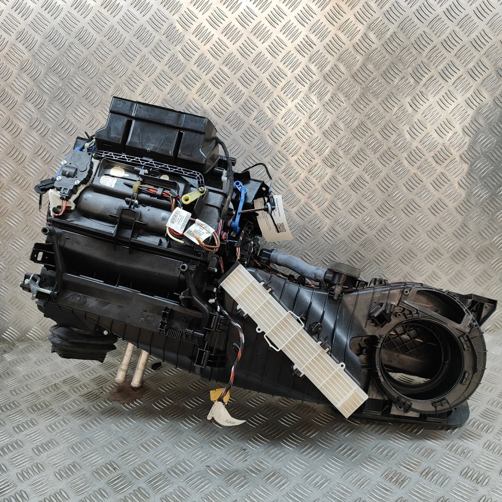 Porsche Macan Interior Heater Interior Heater — PORSCHE MACAN (95B) (2014-202...