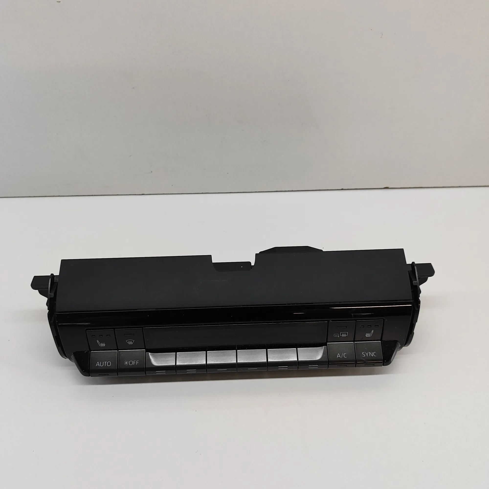 Toyota C-HR Climate control unit Climate control unit — TOYOTA C-HR (_X2_, _H2_)...