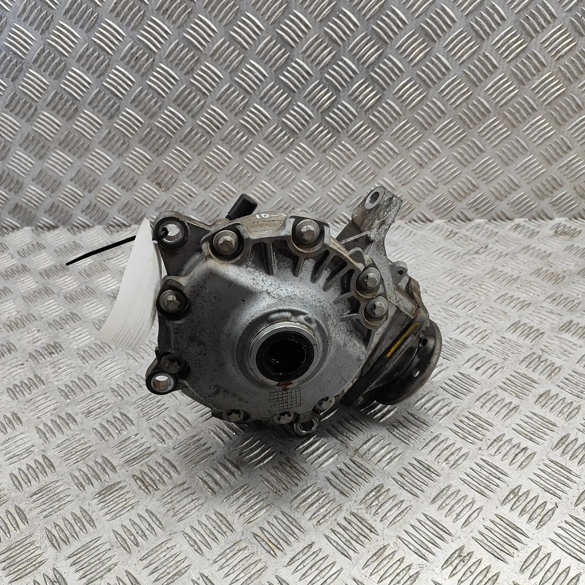 Mercedes-Benz GLC (X253) front differential Front differential — MERCEDES BENZ GLC (X253) (...