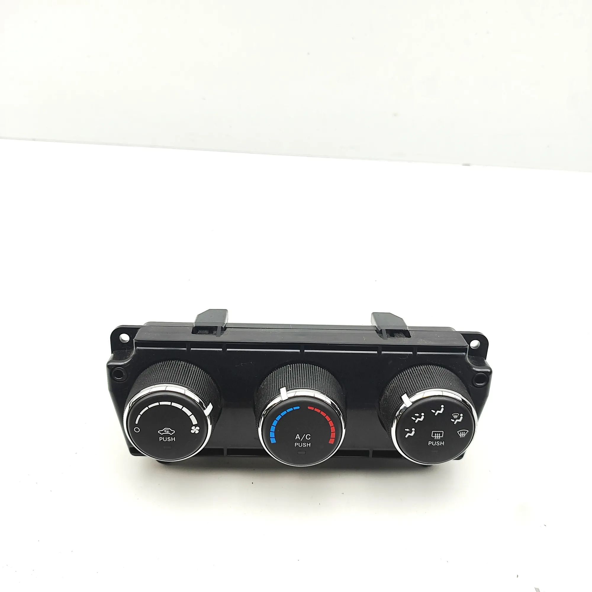 Jeep Wrangler (JK) Climate control unit Climate control unit — JEEP WRANGLER (III JK) (...