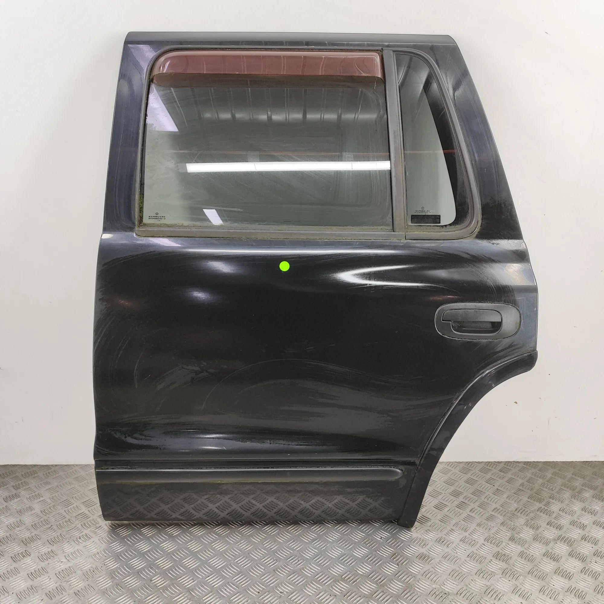 Dodge Durango Door — rear left Door — rear left — DODGE DURANGO (DN) (1997-200...