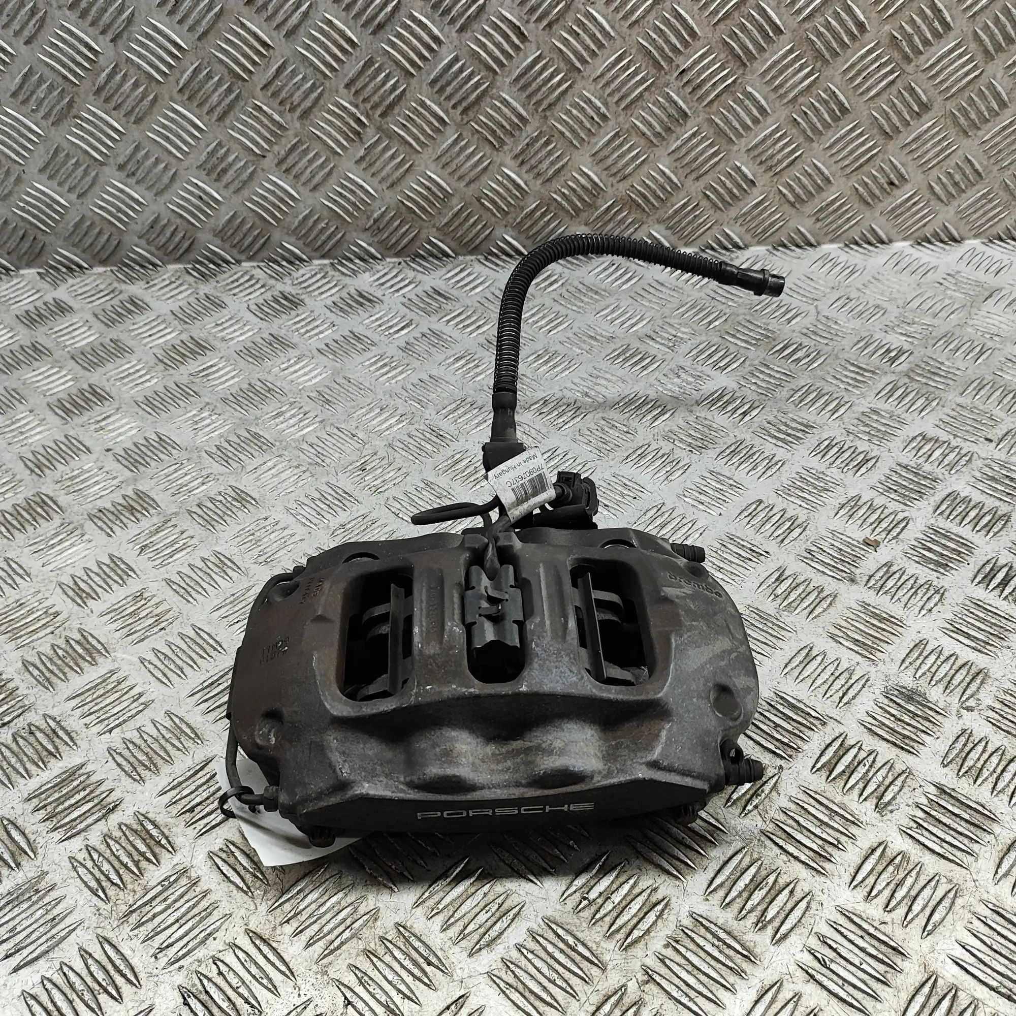 Porsche Panamera Brake caliper — rear right