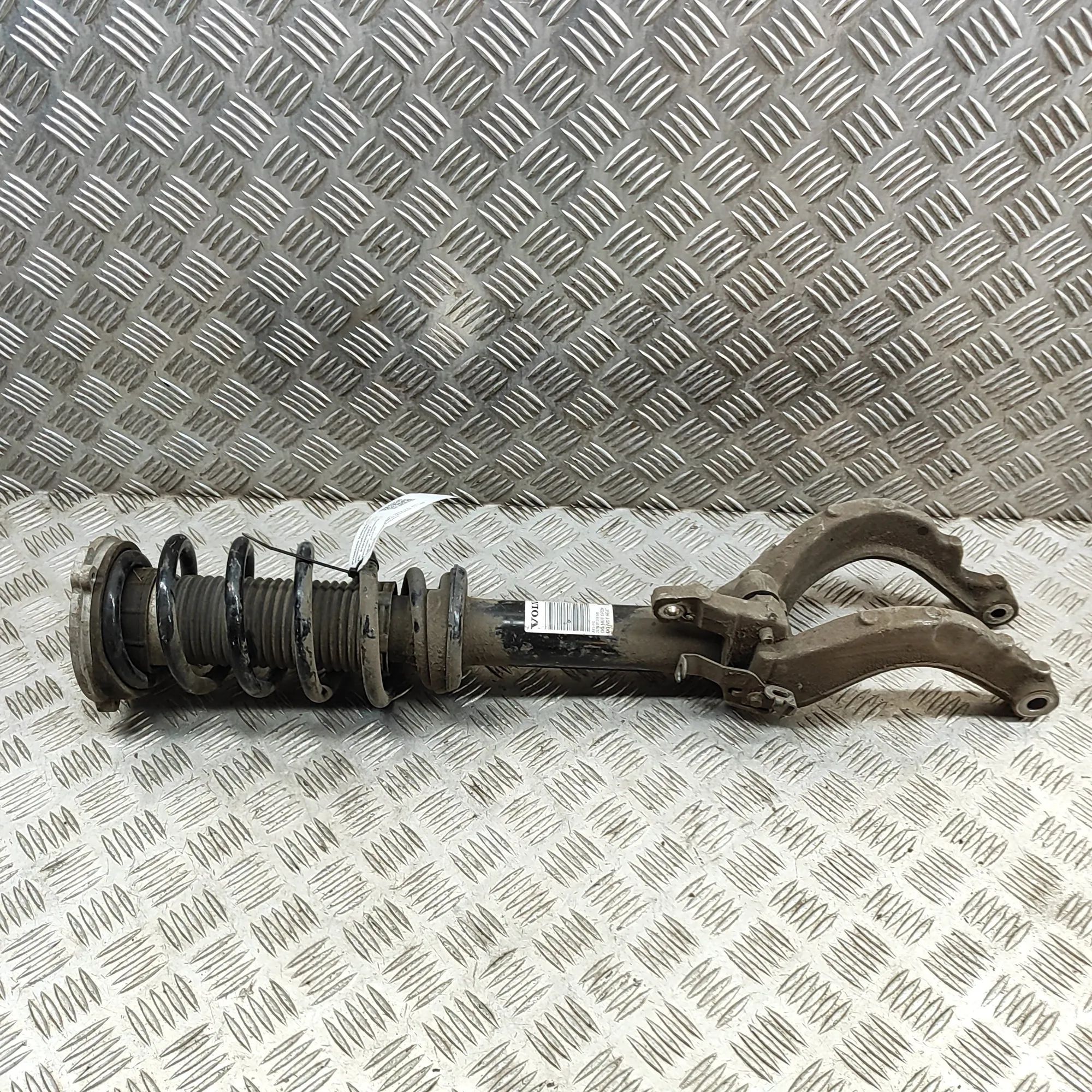 Volvo S60 Shock absorber — front left Shock absorber — front left — VOLVO V60 II / S6...