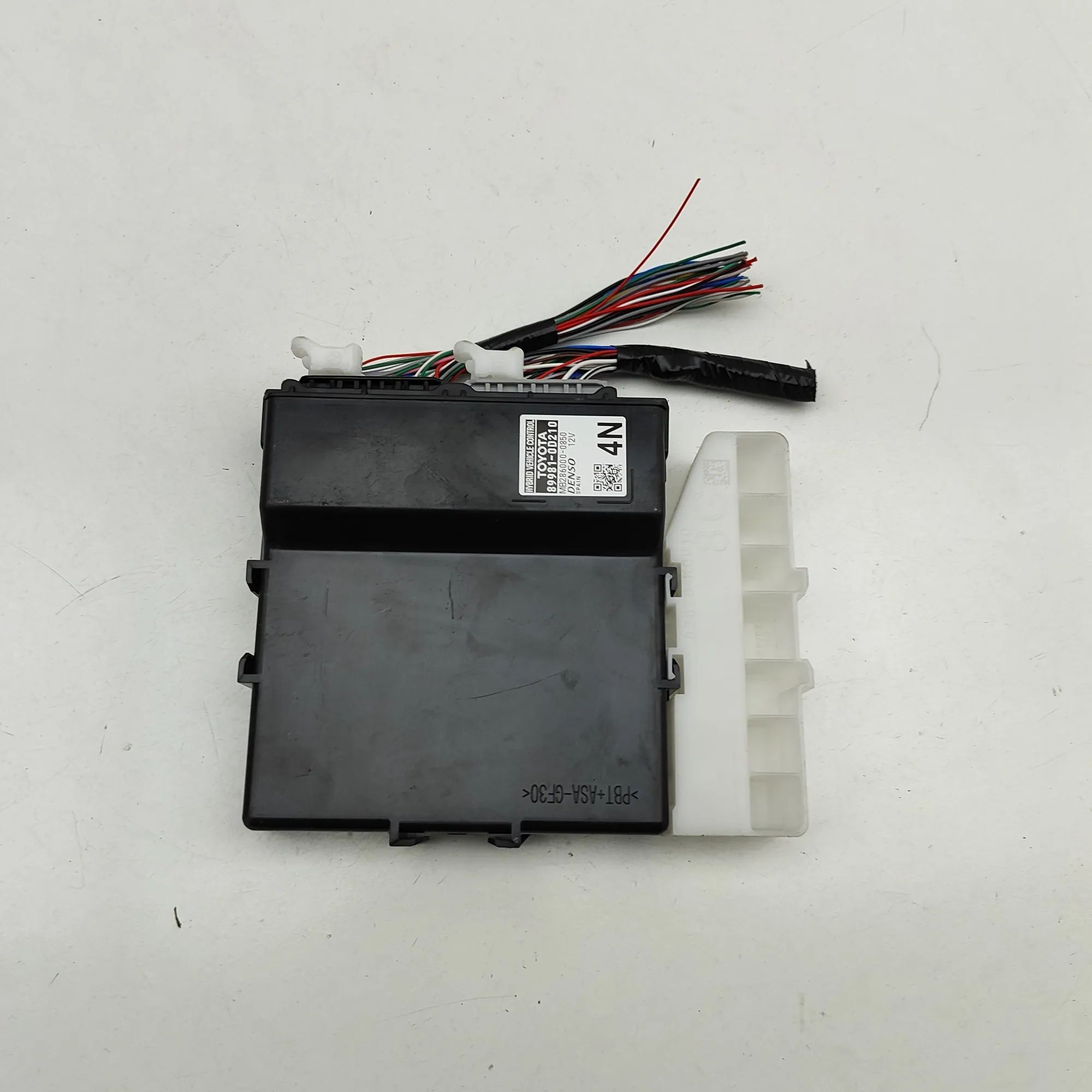 Toyota Yaris Other Control Units Other Control Units — TOYOTA YARIS (CROSS MXP_)...