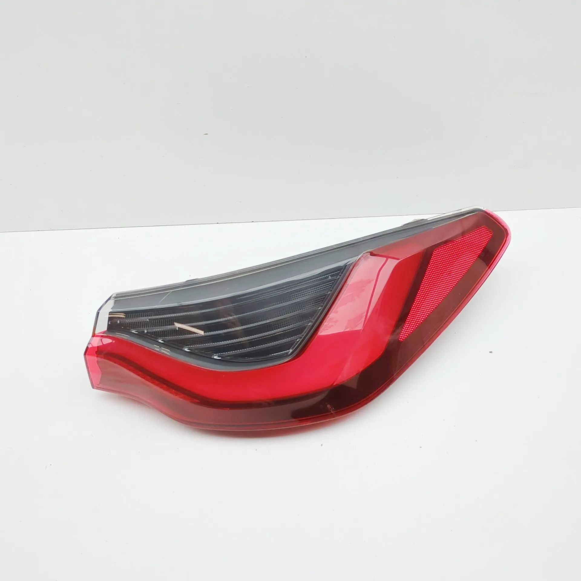 BMW 4 (G22 / G23 / G26)  Rear Right Tail Light Rear Right Tail Light — BMW 4 / i4 (G22, G23, G...