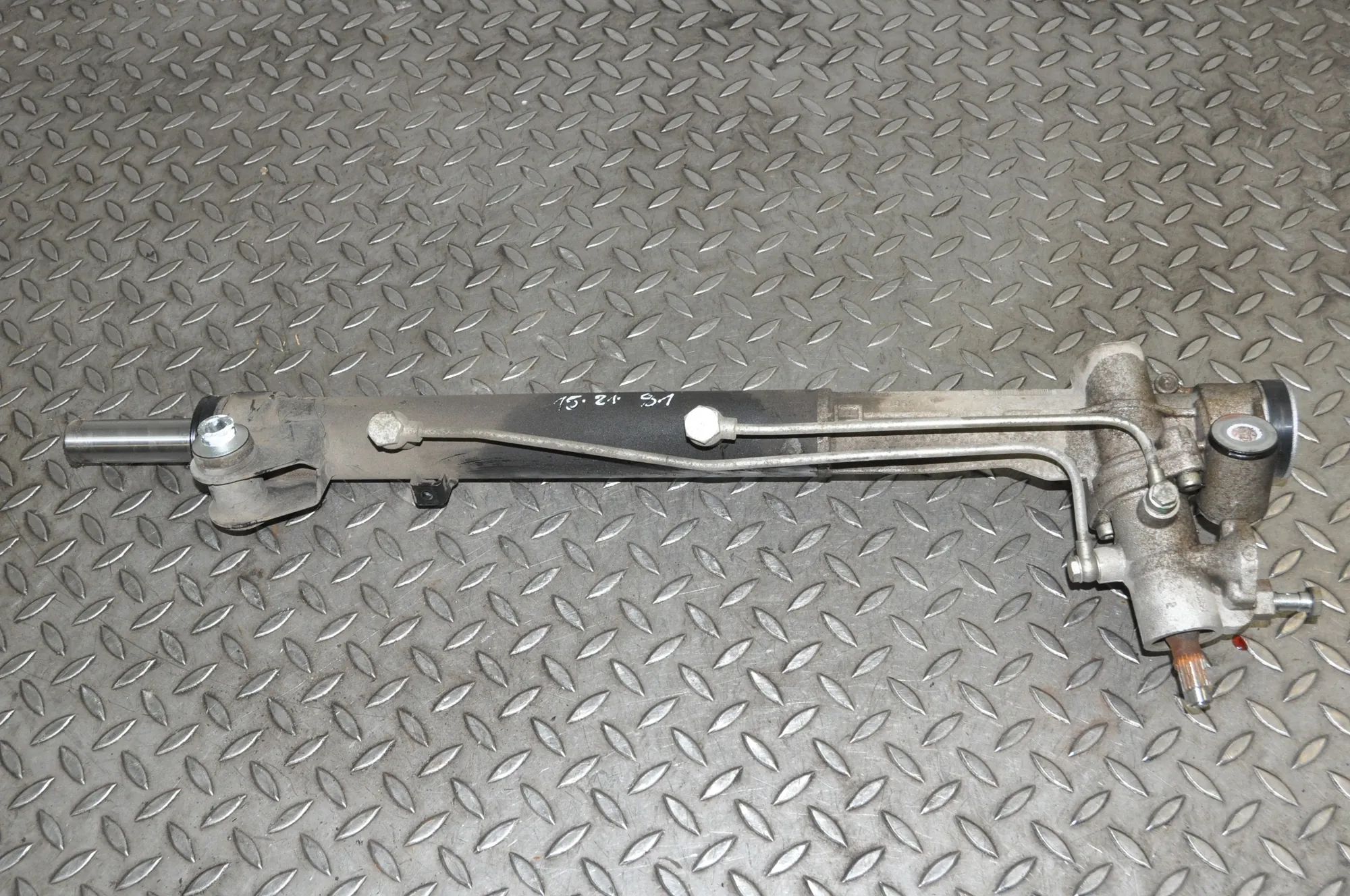 Maserati Levante ohjaushammastanko Steering Rack — MASERATI LEVANTE (SUV M161) (20...
