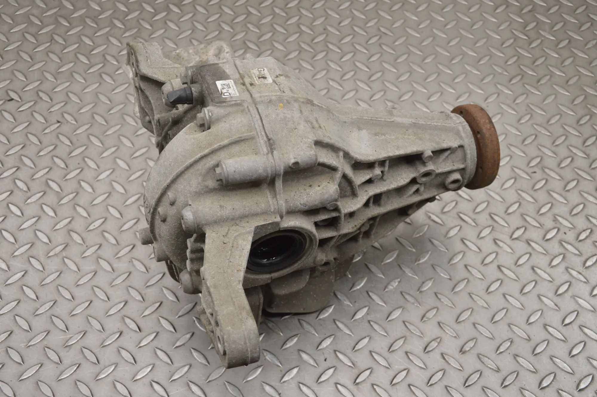 Porsche Macan rear differential Rear differential — PORSCHE MACAN (95B) (2014-2...
