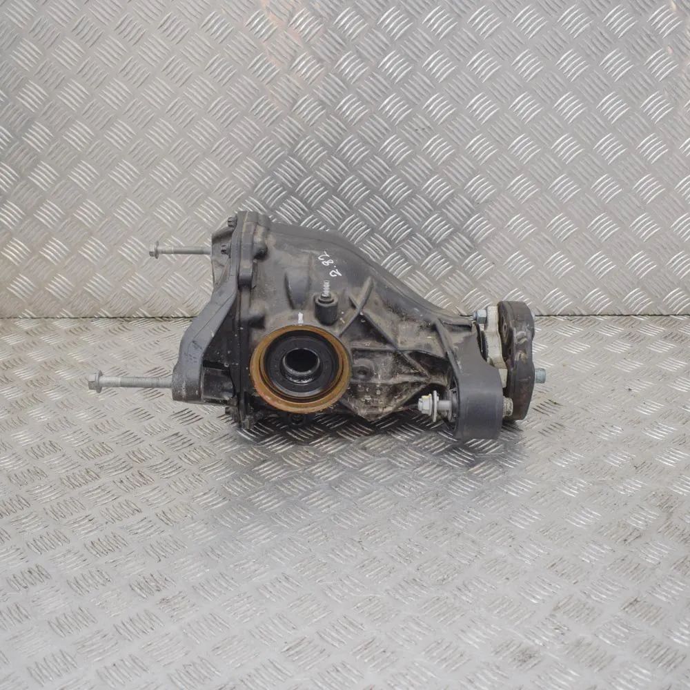 Mercedes-Benz ML / GLE (W166) rear differential Rear differential — MERCEDES BENZ GLE (W166) (2...