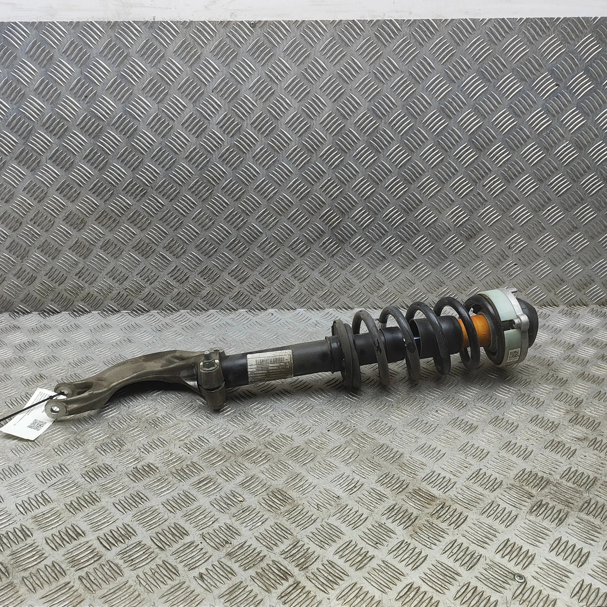 Audi Q5 (GU) Shock absorber — front right Shock absorber — front right — AUDI Q5 (GUB) (2...