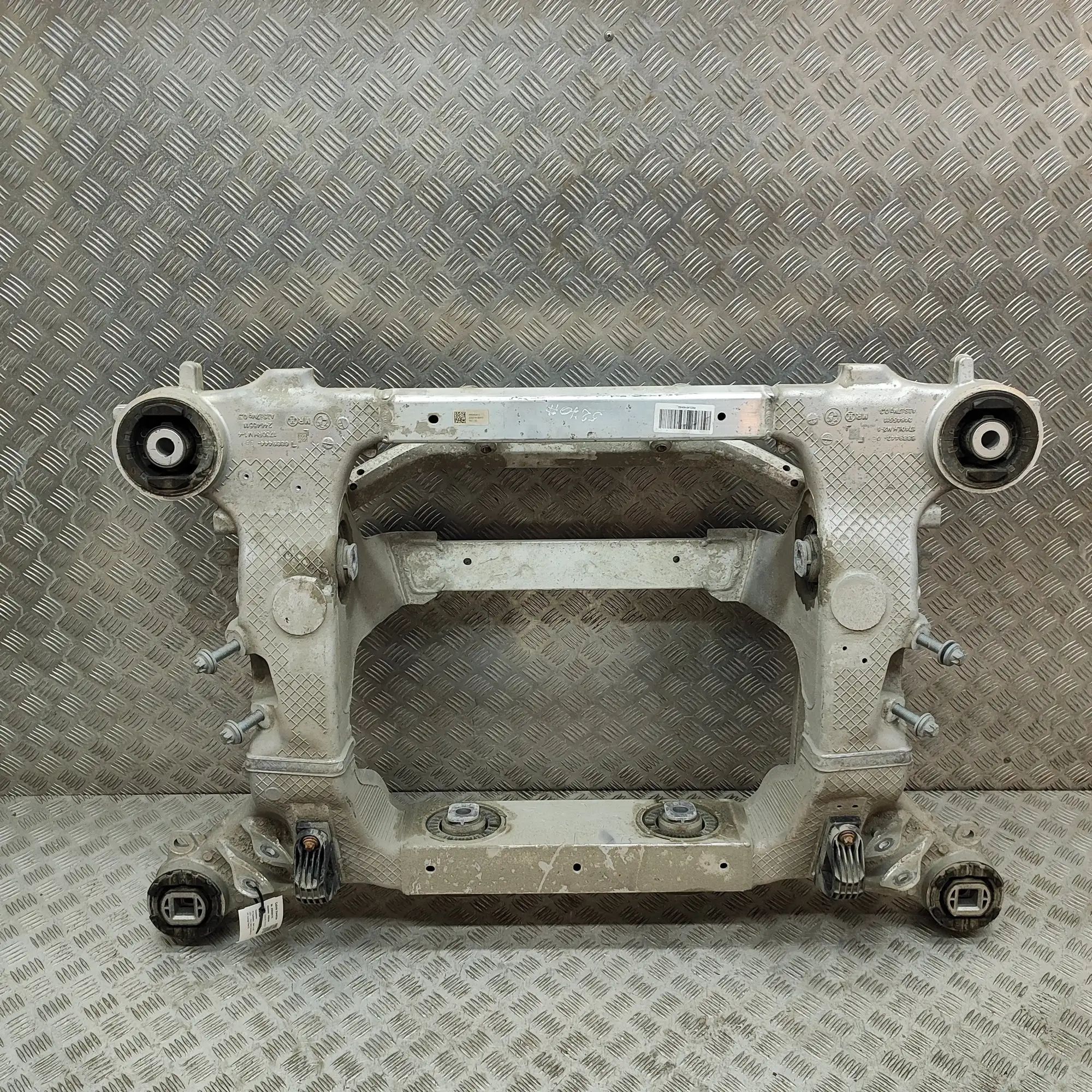 BMW iX (I20) Rear subframe Rear subframe — BMW IX (I20) (2021-PRESENT) — 6...