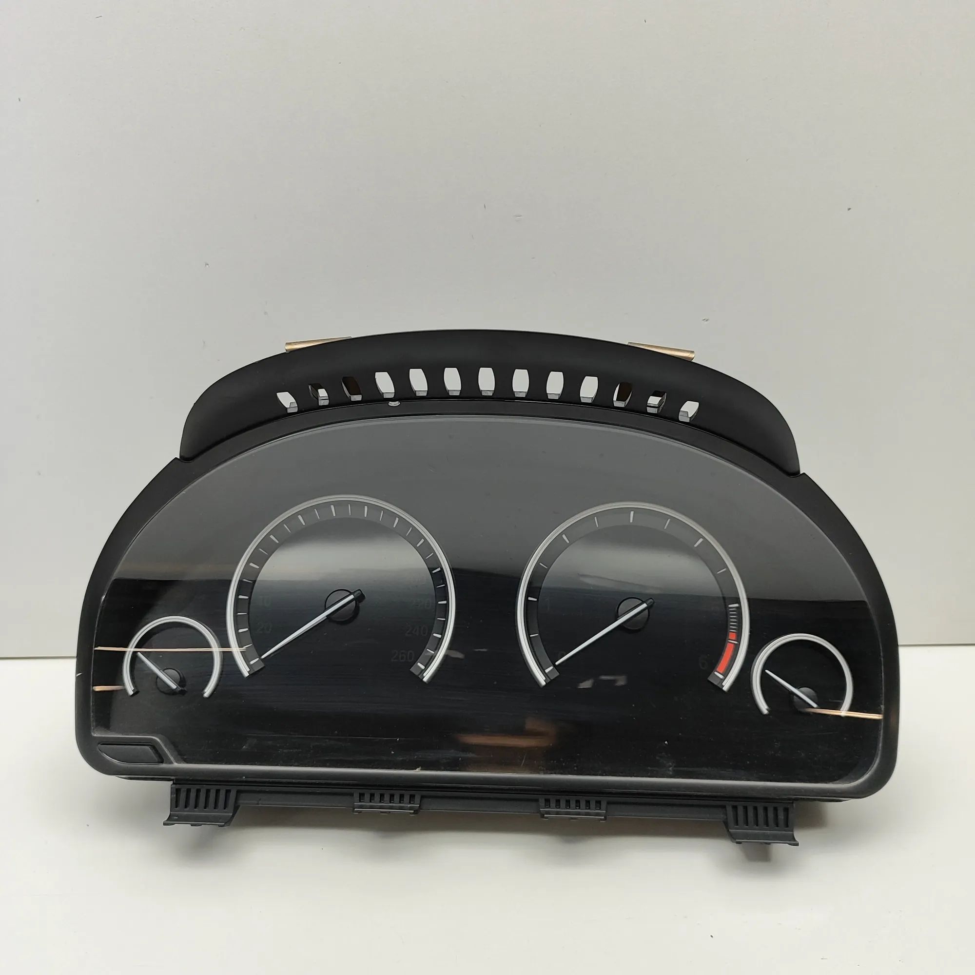 BMW 5 (F10 / F11) Instrument Cluster Speedometer Instrument Cluster Speedometer — BMW 5 SERIES (...