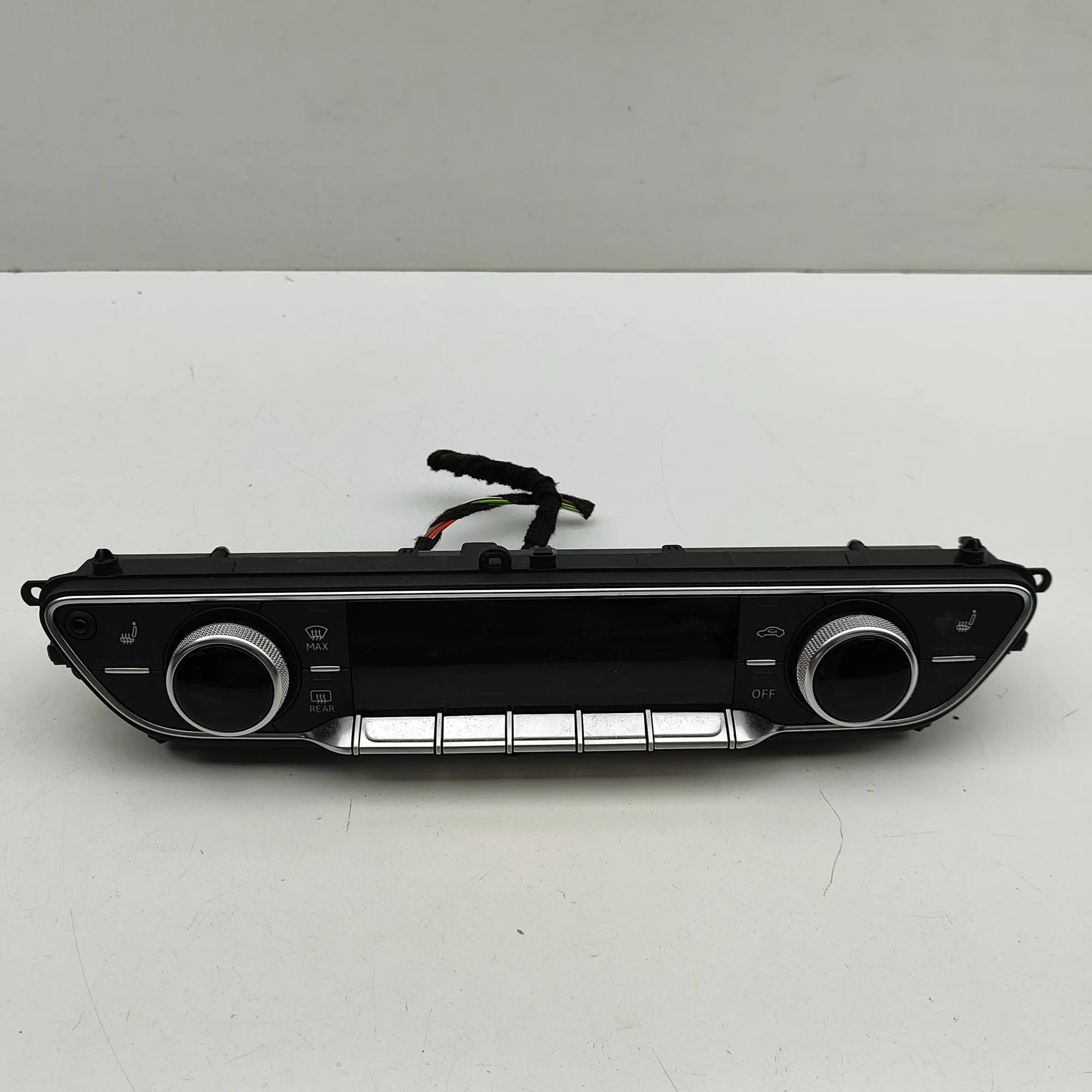 Audi A5 (B10) Climate control unit Climate control unit — AUDI A5 (B9, F5) (2016-P...