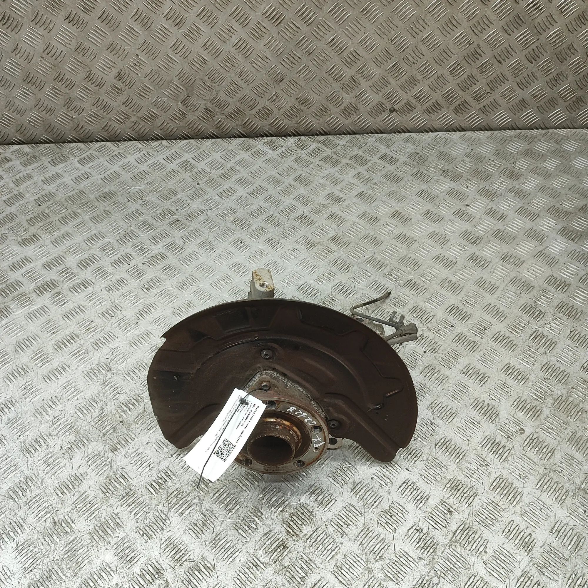 Skoda Enyaq Front Left Wheel Hub Front Left Wheel Hub — SKODA ENYAQ (iV SUV 5AC,...