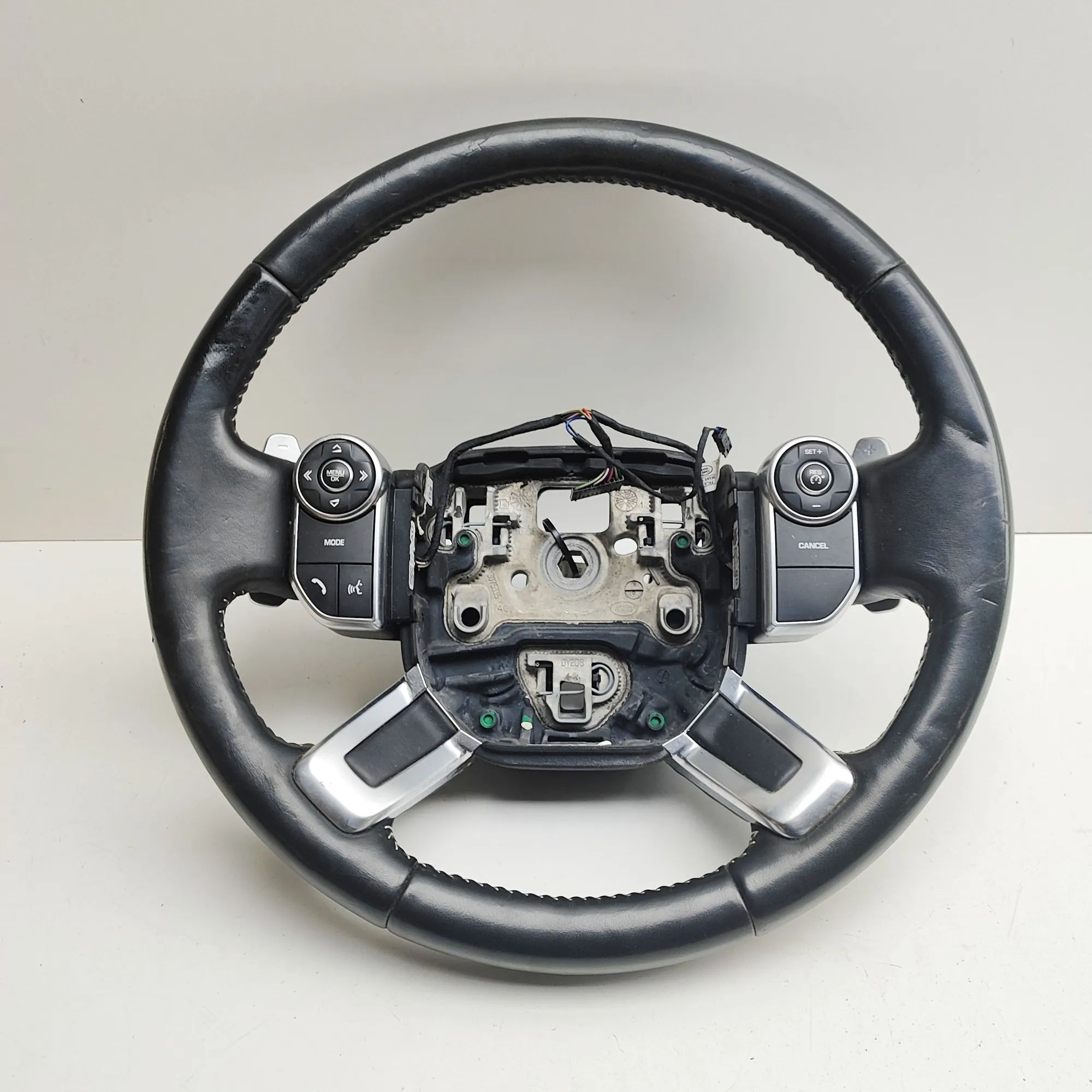 Land Rover Discovery steering wheel Steering Wheel — LAND ROVER DISCOVERY (V L462) ...