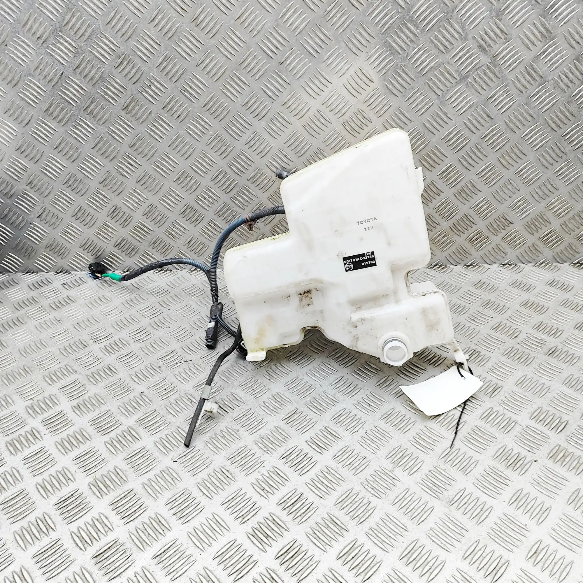 Lexus GS Window Washer Tank Window Washer Tank — LEXUS GS (2011-2020) — 853...