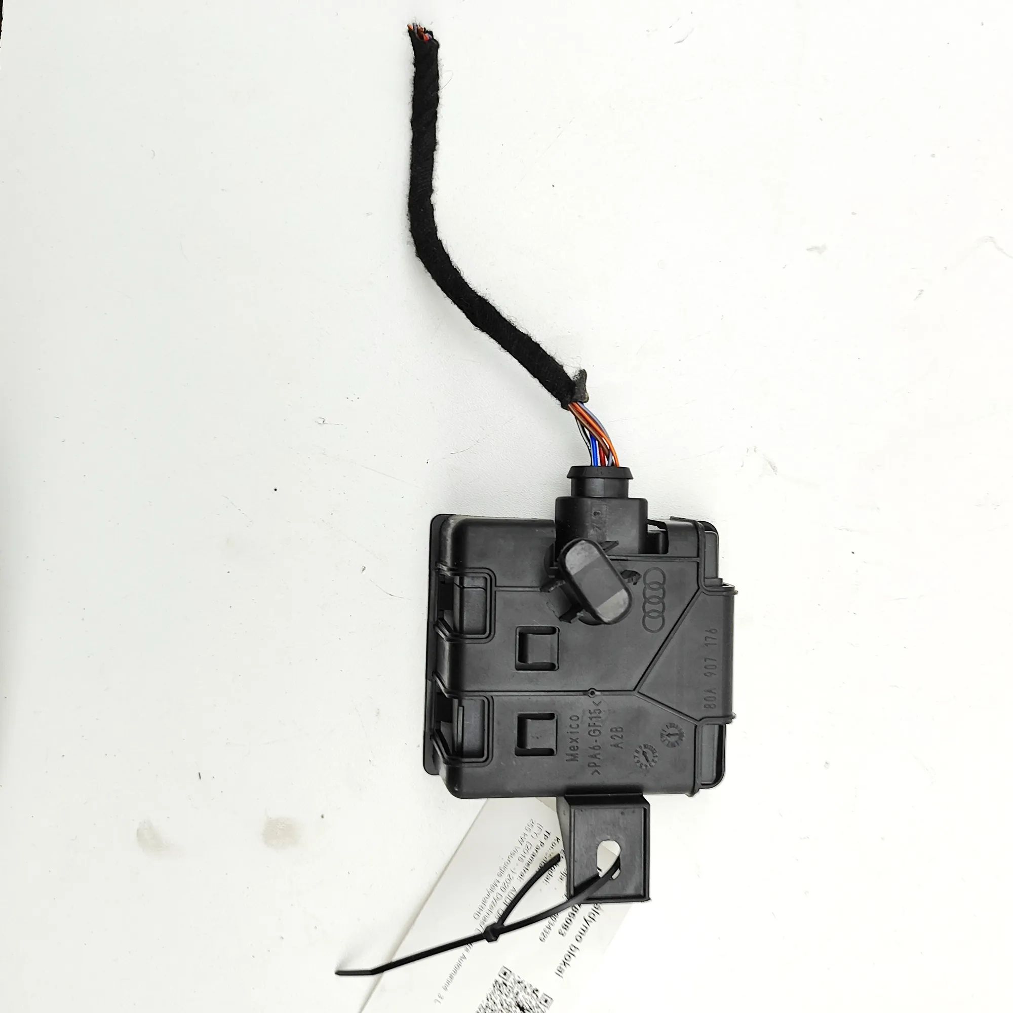 Audi Q5 (FY) Other Control Units Other Control Units — AUDI Q5 (FYB, FYG, FYT) (...