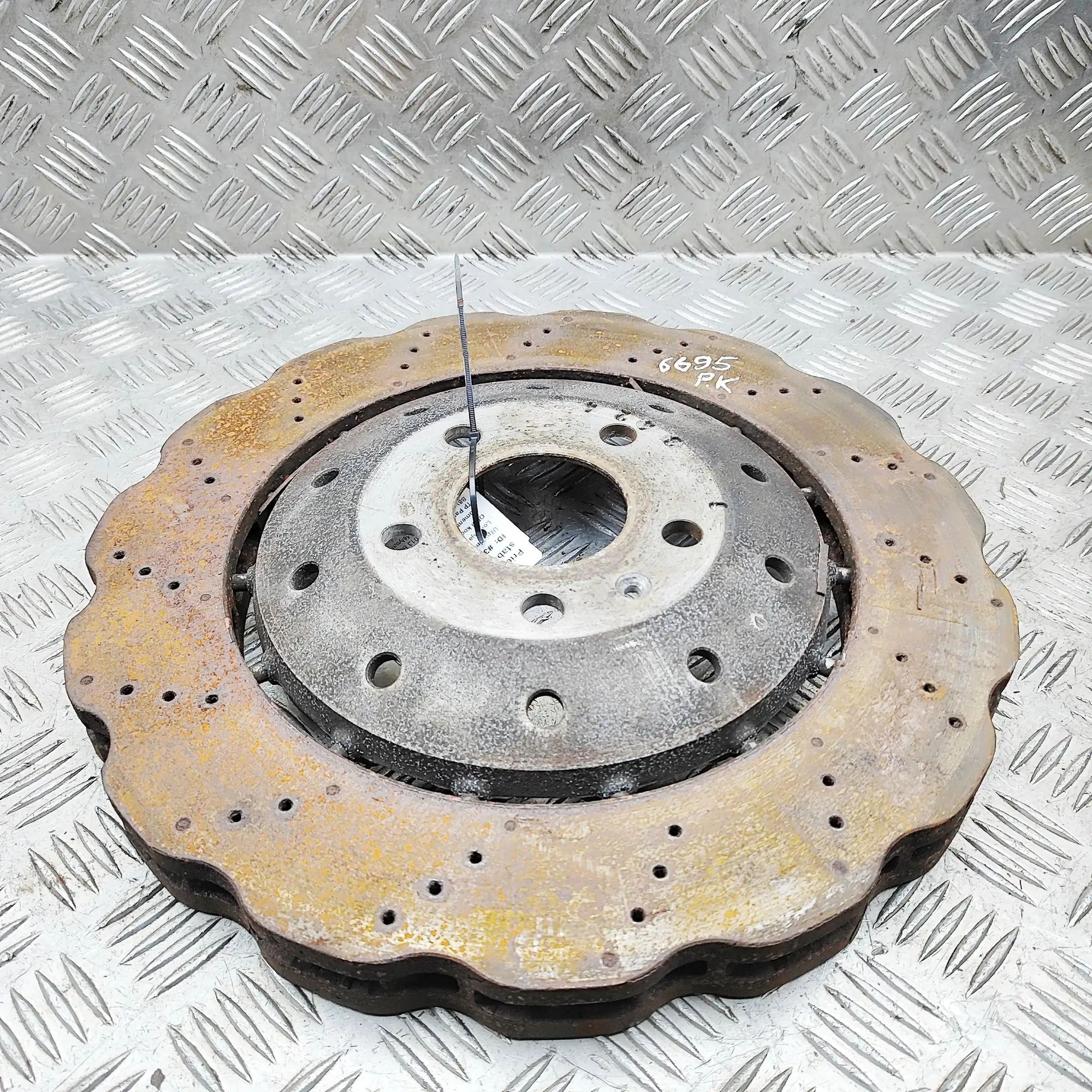 Audi A4 (B8) Front Left Brake Disc Front Left Brake Disc — AUDI A4 (B8) (2007-2015...