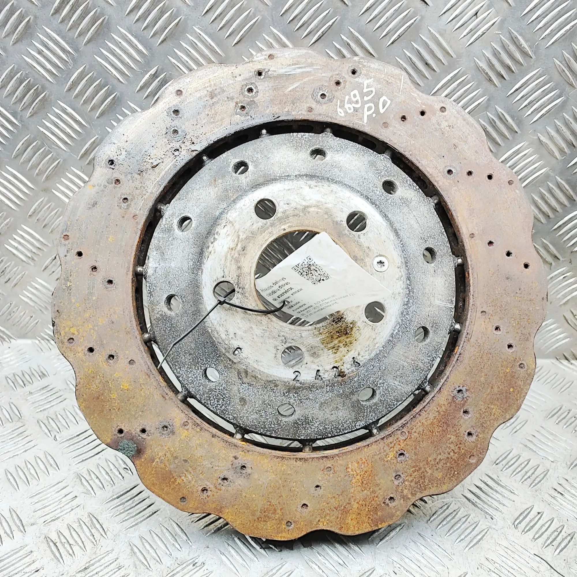 Audi A4 (B8) Front Right Brake Disc Front Right Brake Disc — AUDI A4 (B8) (2007-201...