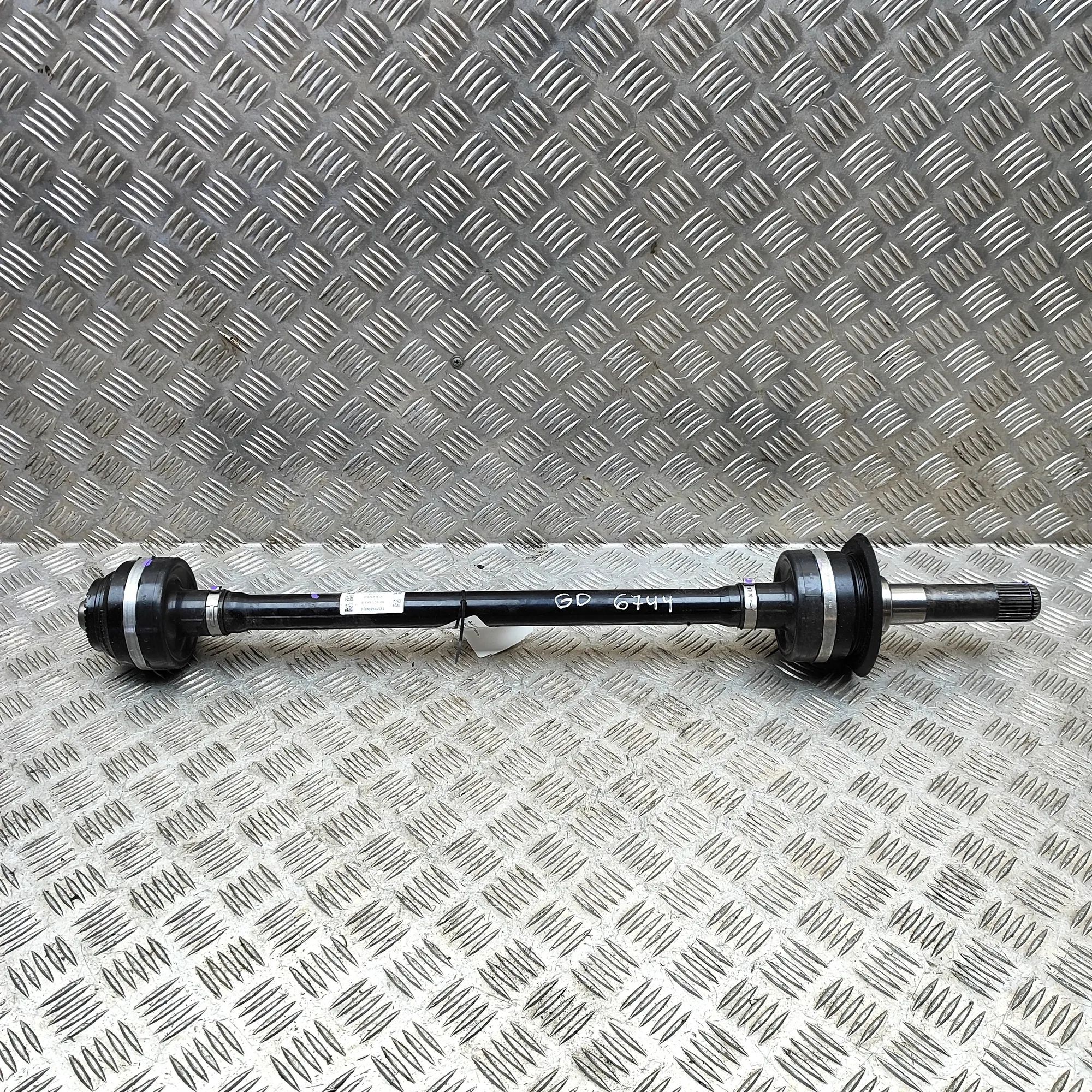 BMW X5 (G05) Rear Right Driveshaft Rear Right Driveshaft — BMW X5 (G05, F95) (2018...