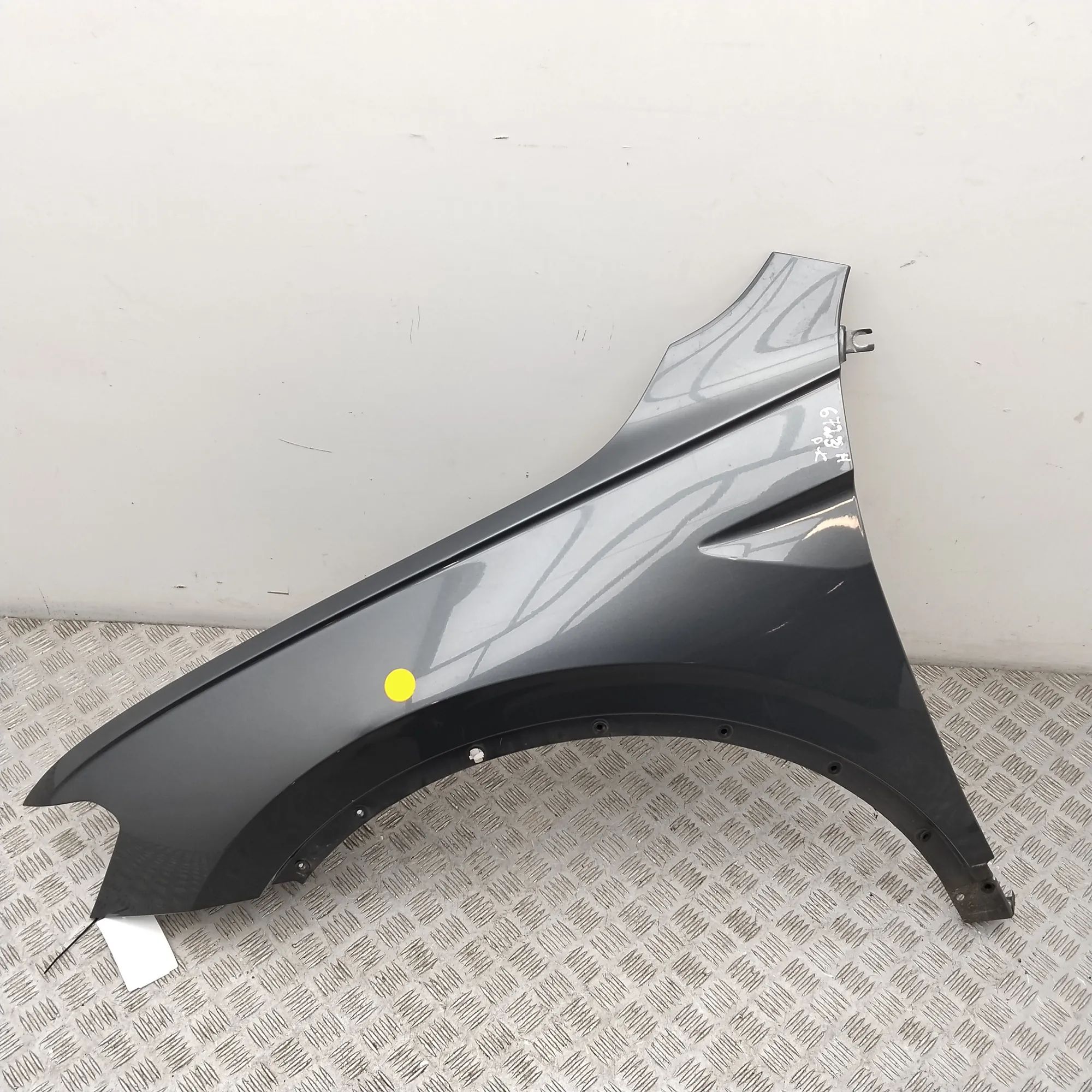 Volkswagen Tiguan Front Left Fender
