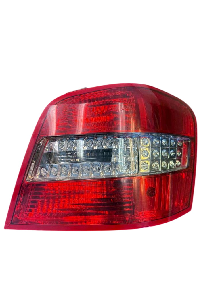 Mercedes-Benz A (W169) Right Rear Light Right rear light — MERCEDES-BENZ GLK-CLASS (X20...