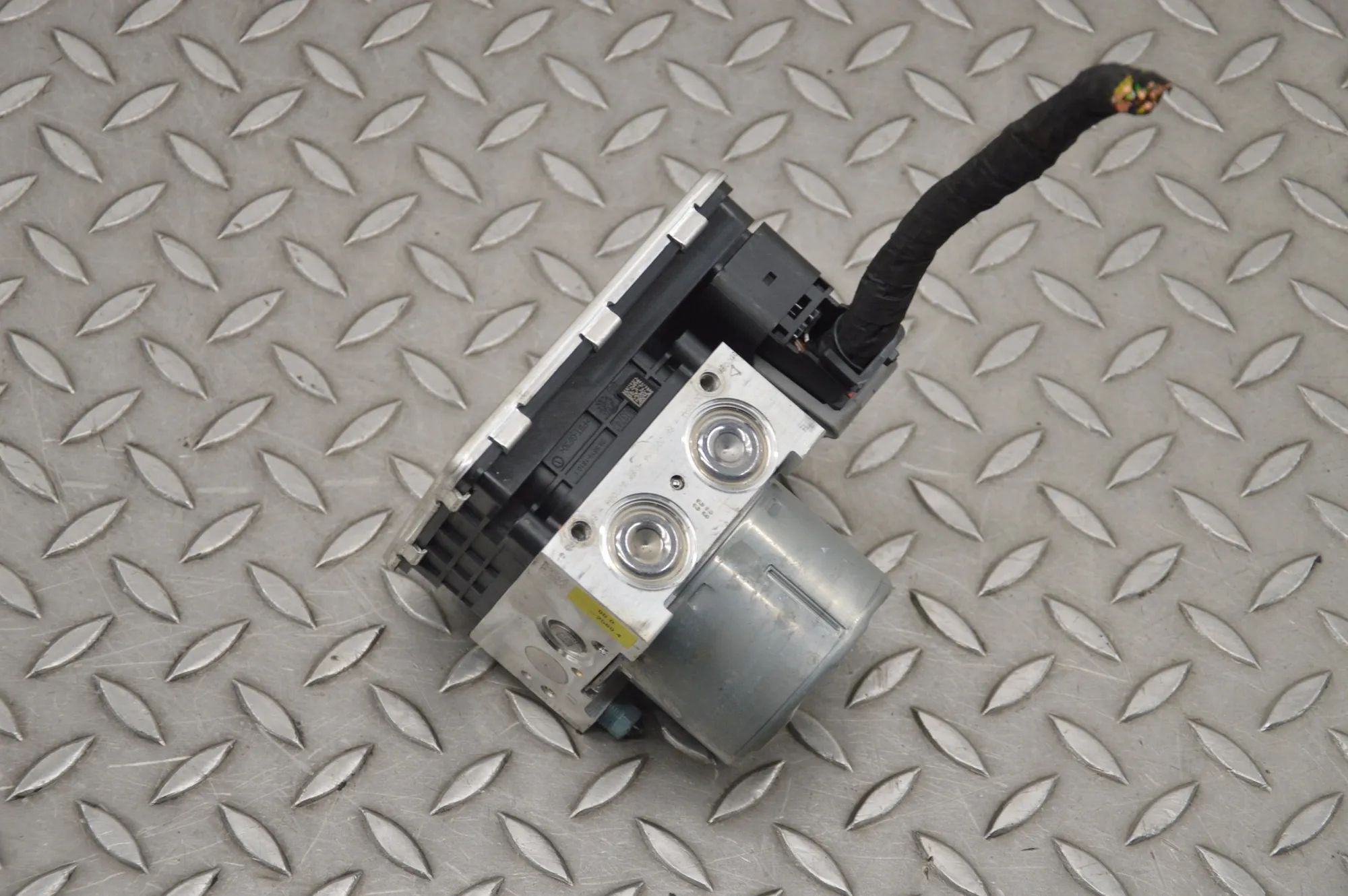 BMW 2 (F44) ABS hydraulic pump ABS Pump — BMW 2 SERIES (Gran Coupe F44) (2019-...