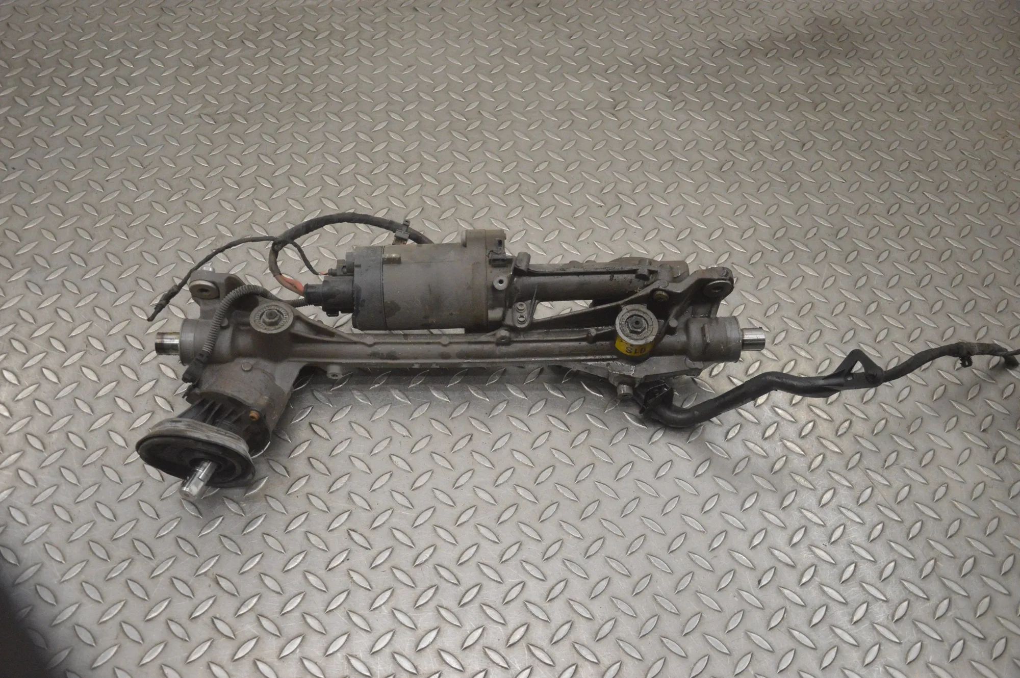 Volkswagen Golf 8 roolilatt / roolikarp Steering Rack — VW GOLF (VIII CD1) (2020-PRESEN...
