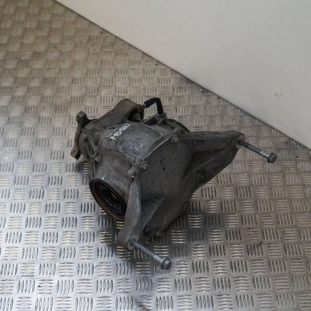 Mercedes-Benz ML / GLE (W166) rear differential Rear differential — MERCEDES BENZ GLE Coupe (C2...