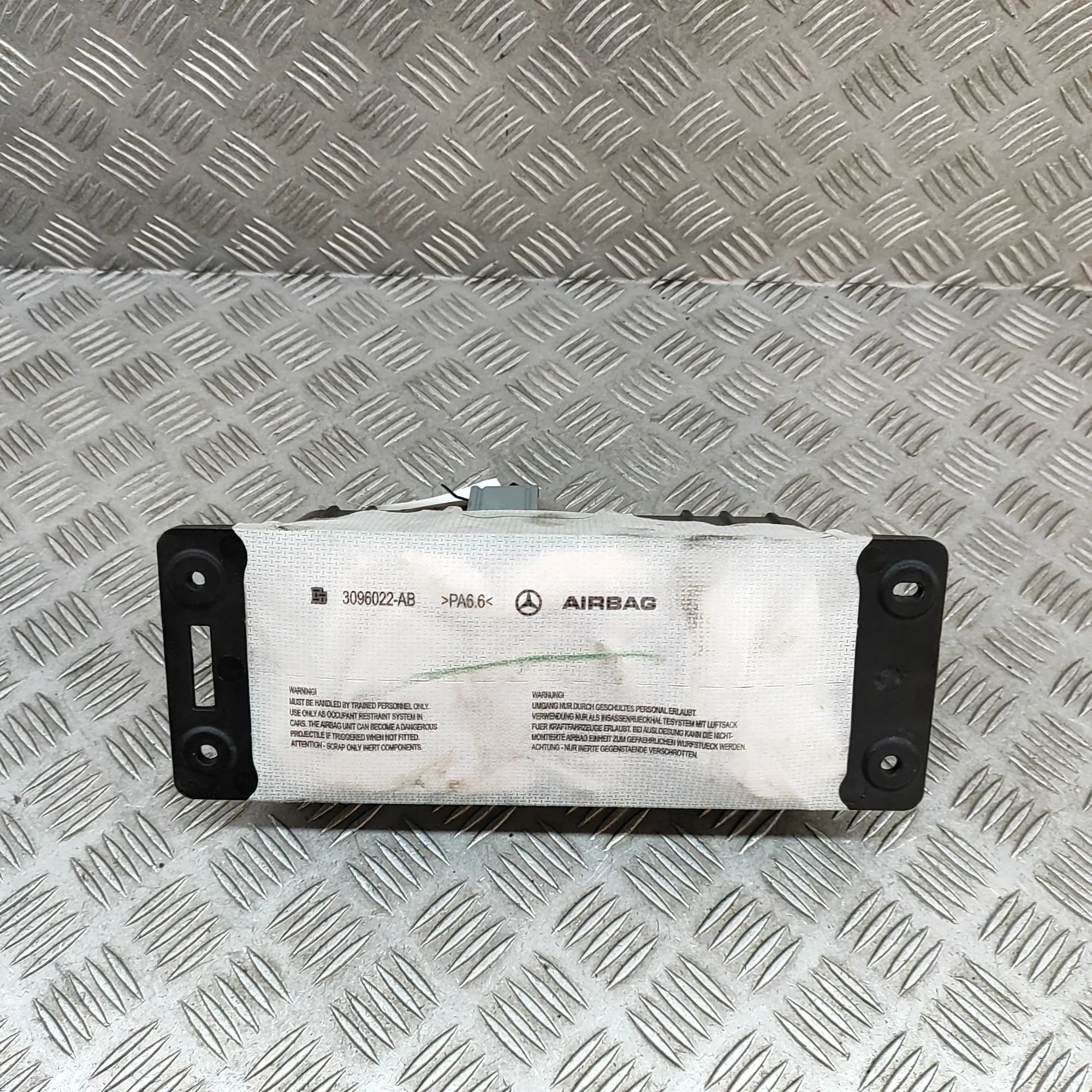 Mercedes-Benz GLE (W167) Dashboard Safety Bag SRS Dashboard Safety Bag SRS — MERCEDES BENZ GLE (W...
