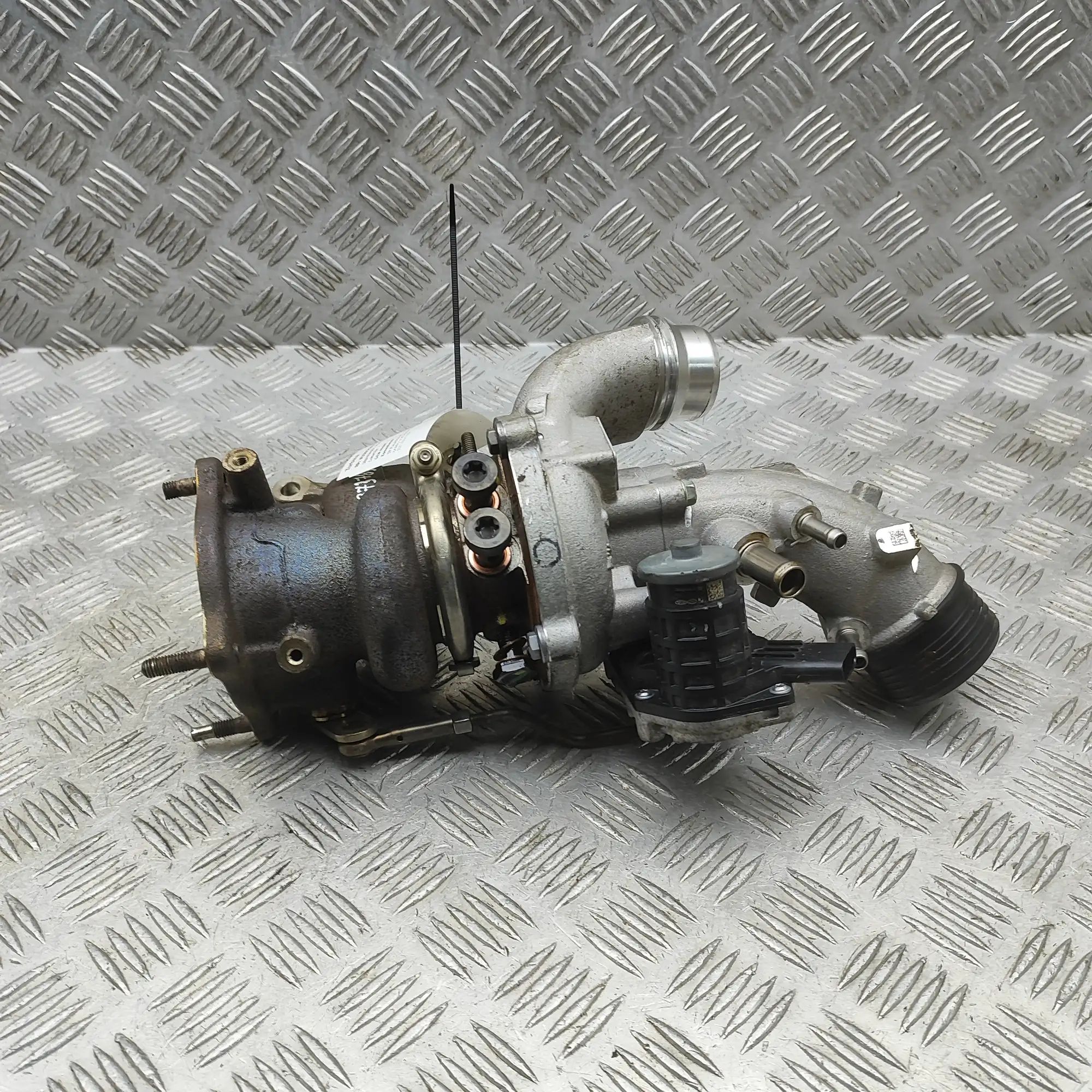Hyundai Tucson Turbocharger Turbocharger — HYUNDAI TUCSON (NX4E, NX4A) (202...