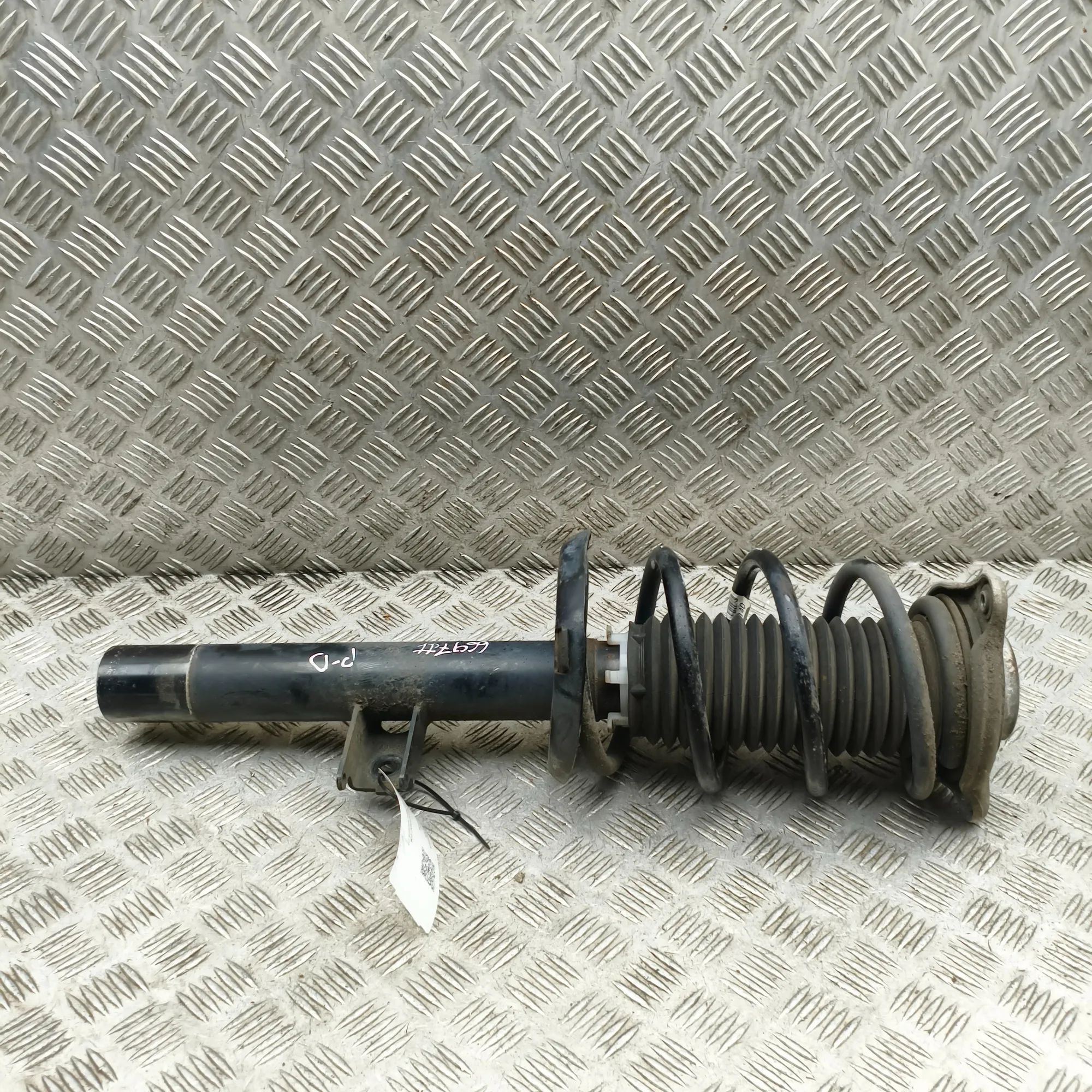 Mercedes-Benz GLB / EQB (X247) Shock absorber — front right Shock absorber — front right — MERCEDES BENZ EQ...