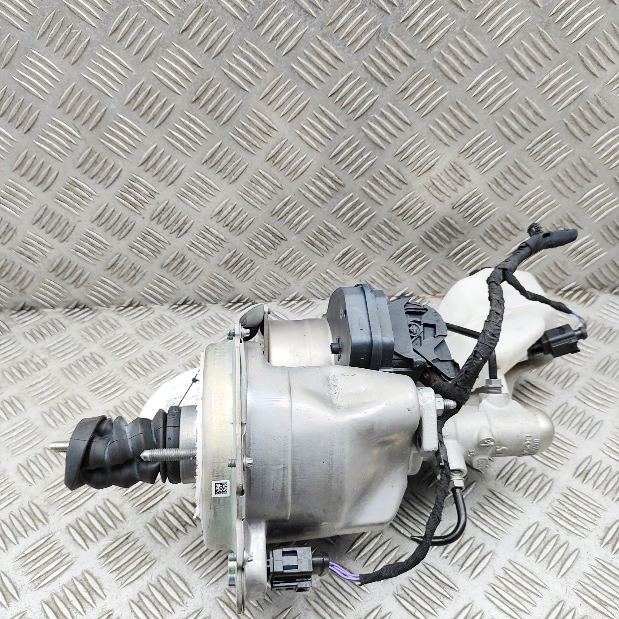 Volkswagen Golf 7 Brake Servo Booster Brake Servo Booster — VW GOLF (VIII CD1) (2020-...