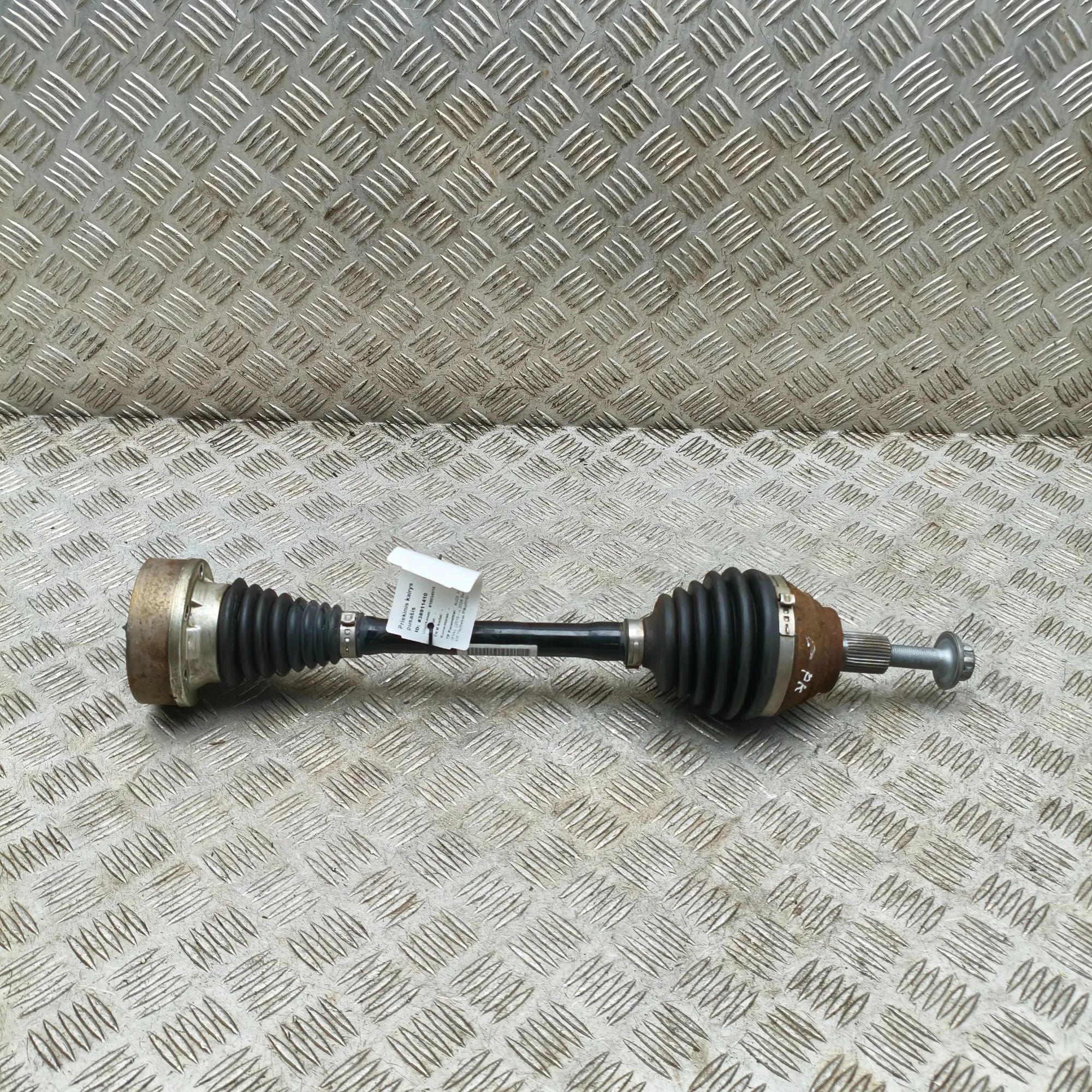 Audi A3 (8Y)  Front Left Driveshaft Front Left Driveshaft — AUDI A3 (Limousine 8YS)...