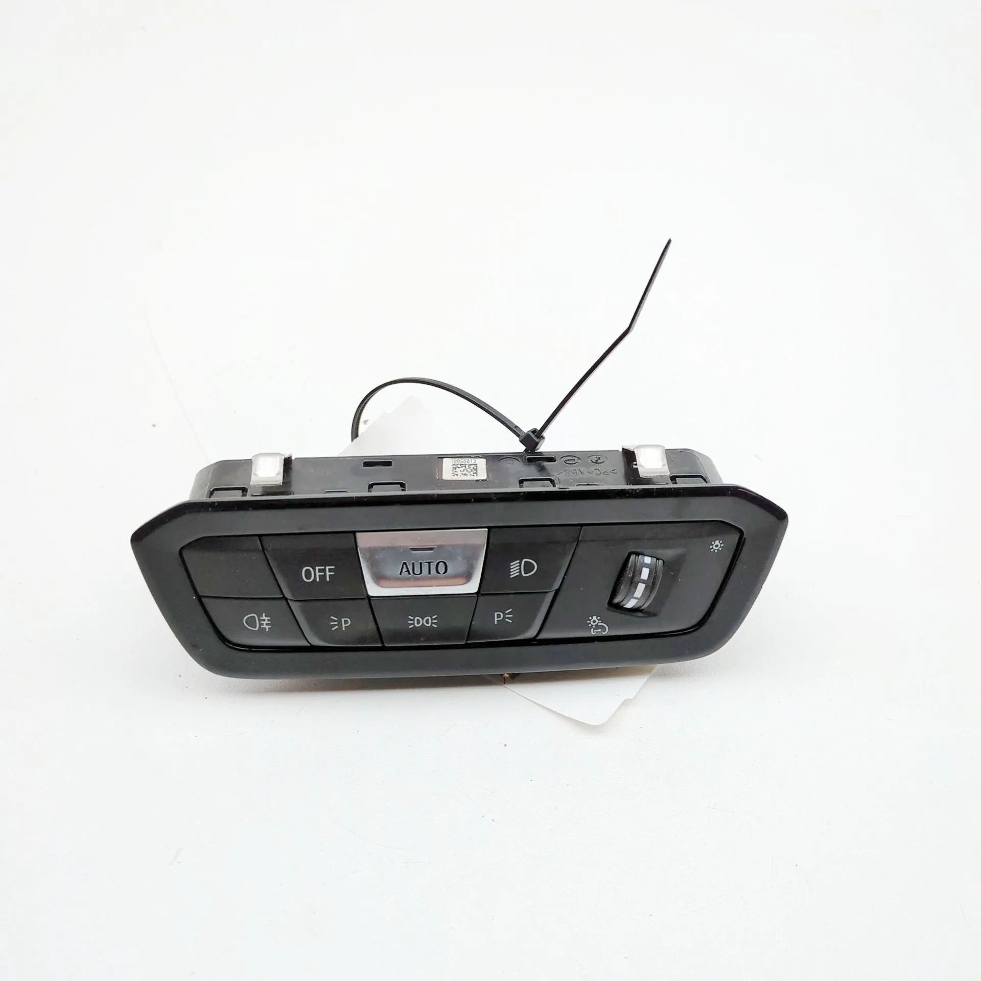 BMW 4 (G22 / G23 / G26)  Headlight Switch Control Unit Headlight Switch Control Unit — BMW 4 / i4 (G22...