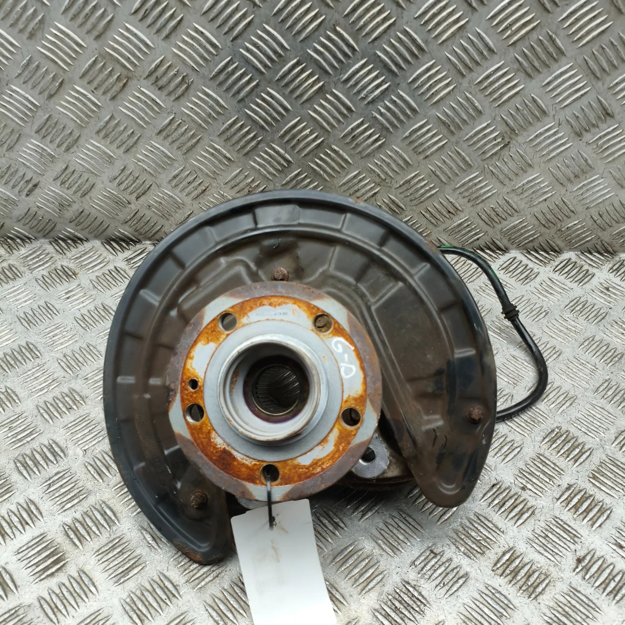 Mercedes-Benz GLB / EQB (X247) Rear Right Wheel Hub Rear Right Wheel Hub — MERCEDES BENZ EQB (X243)...