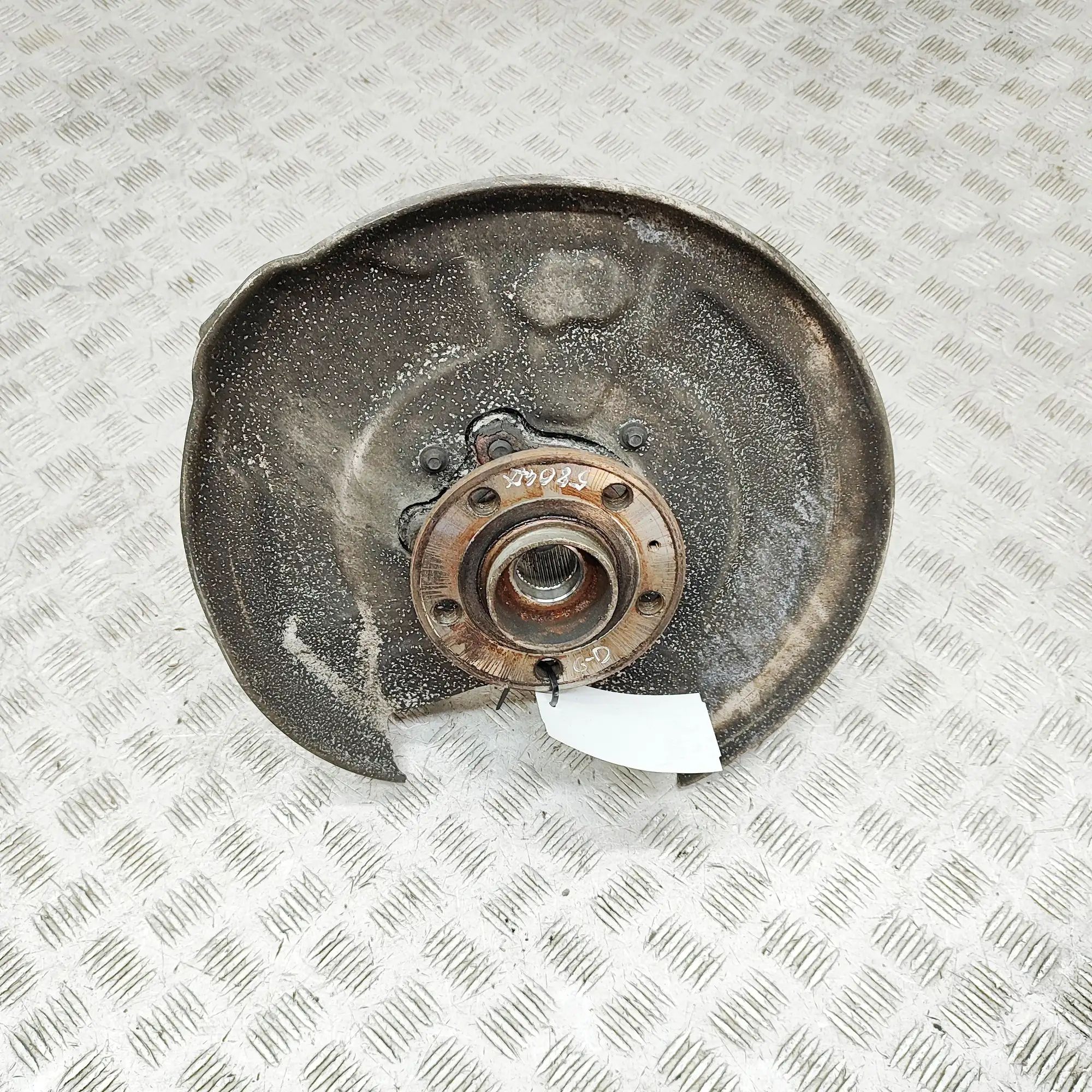Volvo S60 Rear Right Wheel Hub Rear Right Wheel Hub — VOLVO V60 II / S60 III (...
