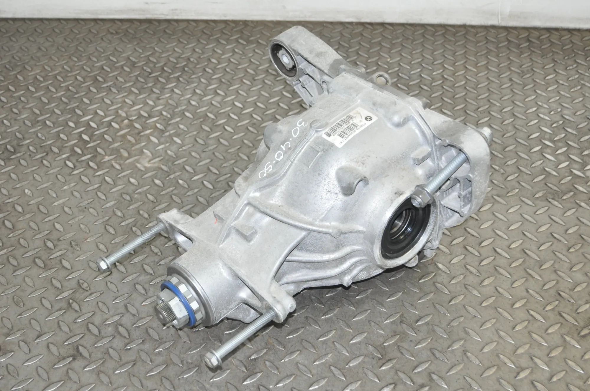 BMW 7 (G11 / G12) rear differential Rear differential — BMW 7 SERIES (G11, G12) (20...
