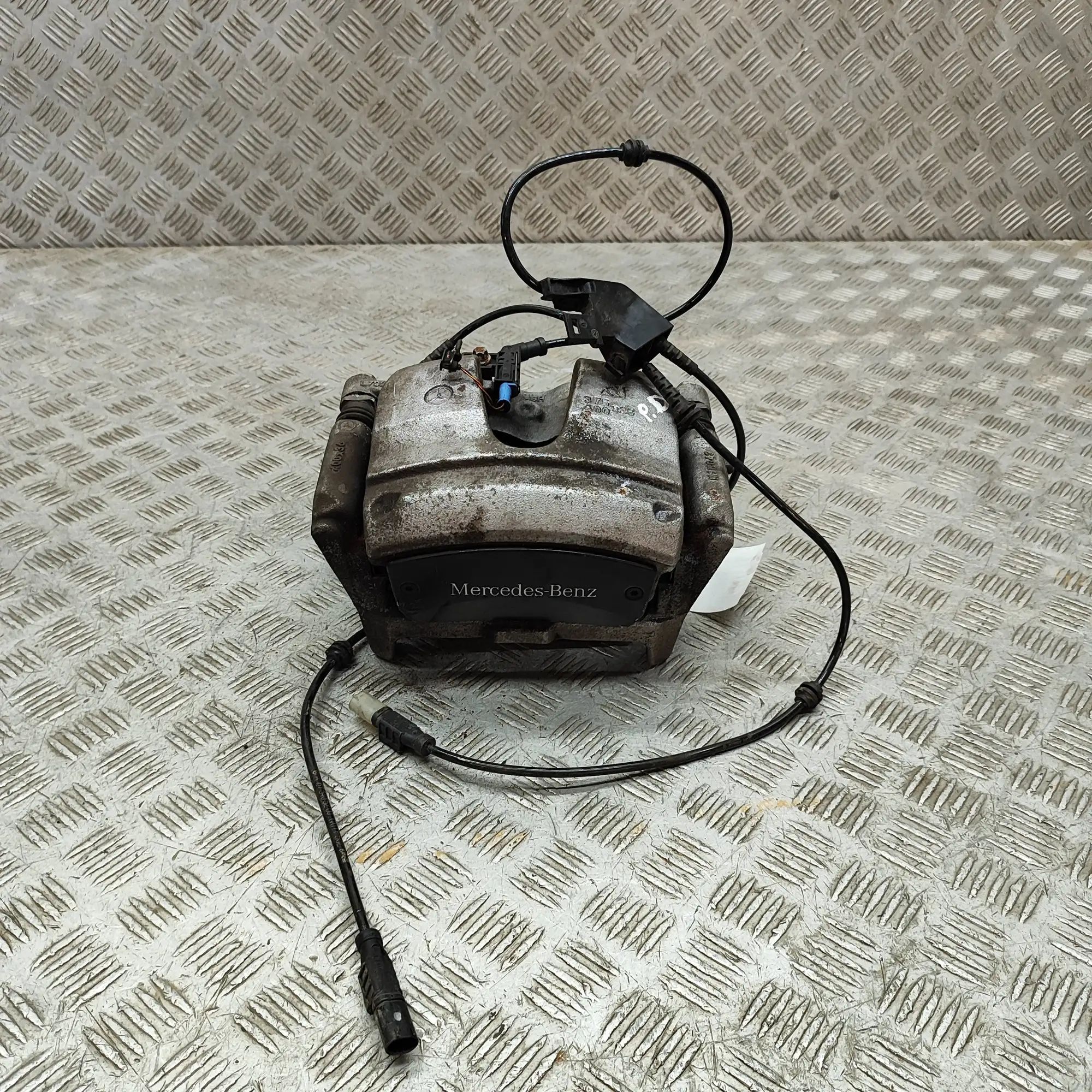 Mercedes-Benz GL / GLS (X166) Brake caliper — front right Brake caliper — front right — MERCEDES BENZ GLS...