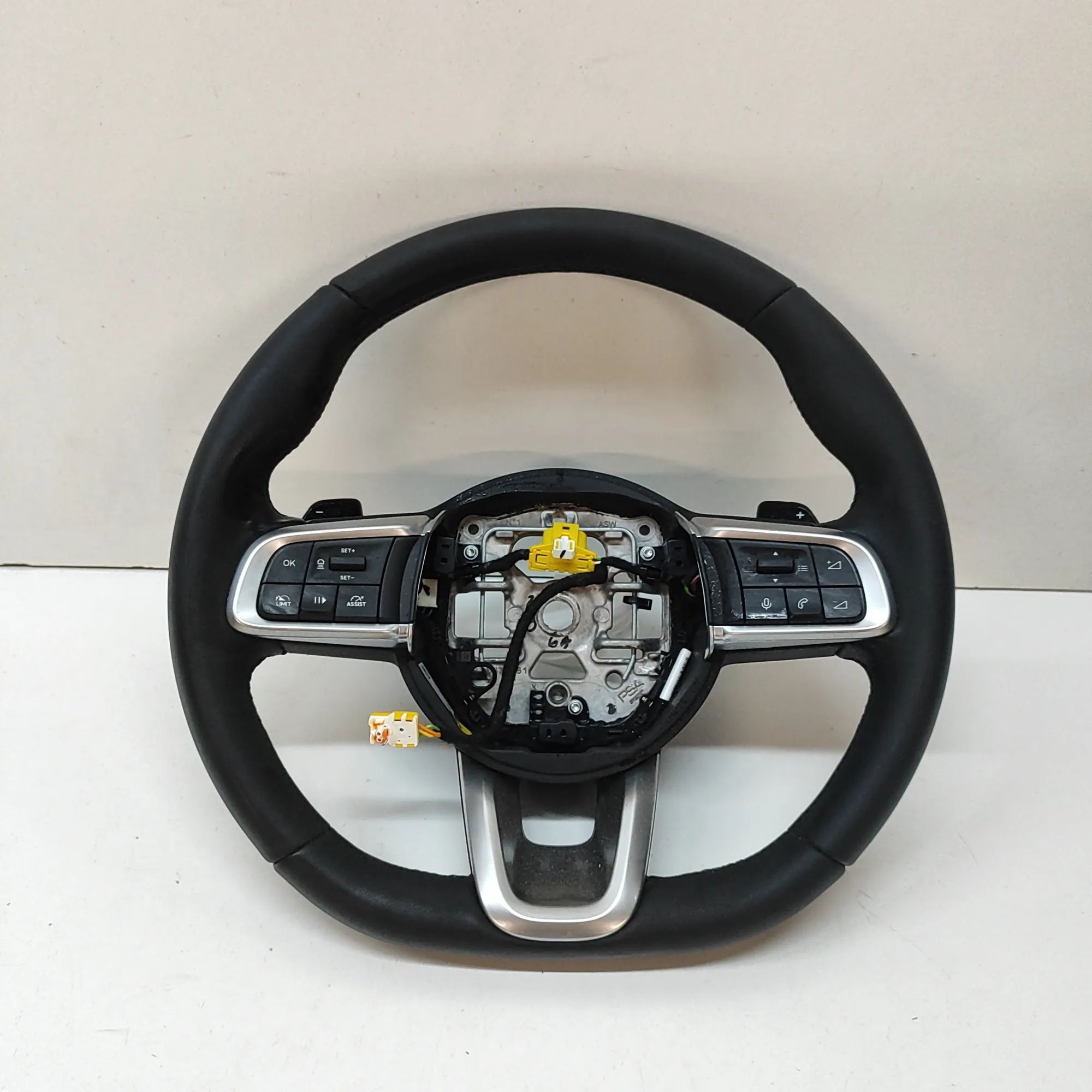 Jeep Avenger steering wheel Steering Wheel — JEEP AVENGER (J2) (2022-PRESEN...