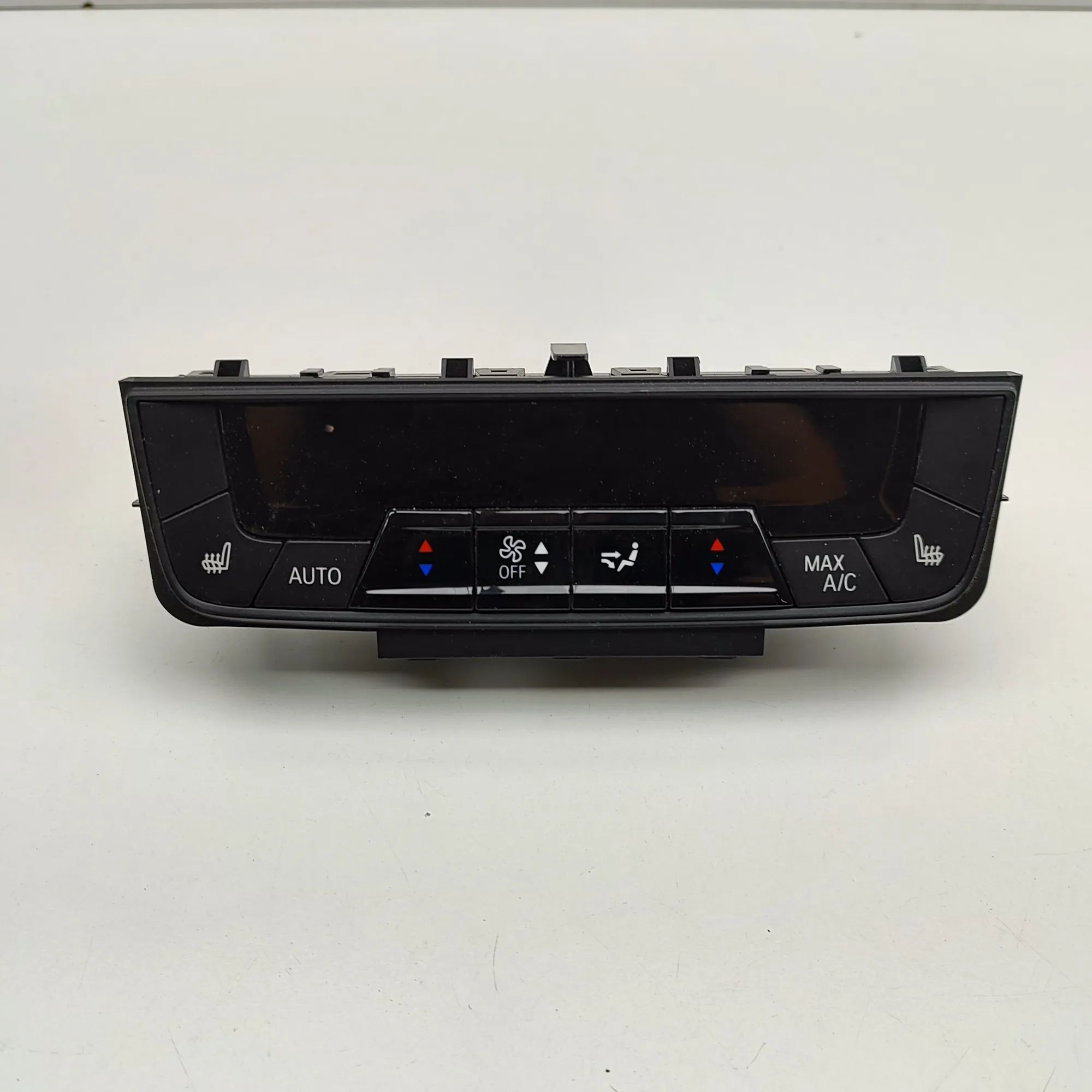 BMW iX (I20) Climate control unit Climate control unit — BMW IX (I20) (2021-PRESE...