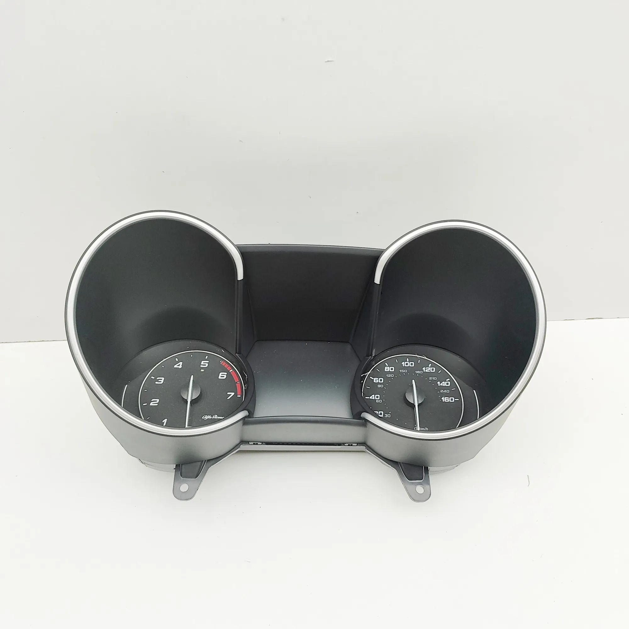Alfa-Romeo Giulia (952) Instrument Cluster Speedometer Instrument Cluster Speedometer — ALFA ROMEO GIU...