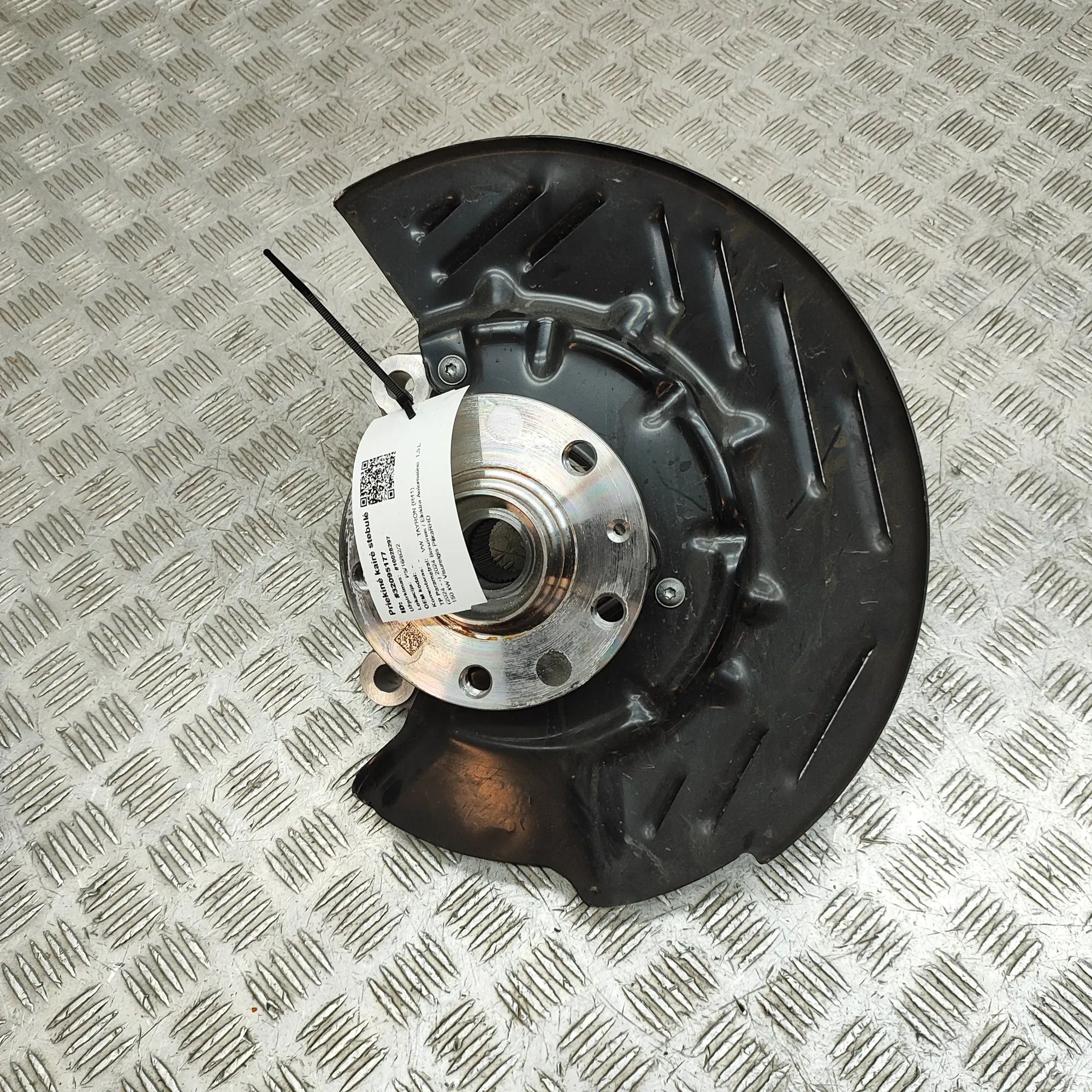 Volkswagen Tayron Front Left Wheel Hub Front Left Wheel Hub — VW TAYRON (R41) (2024-PR...