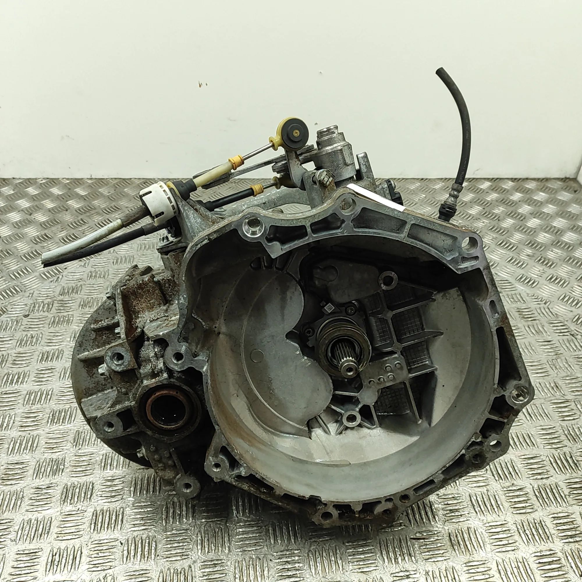 Opel Astra (J) Gearbox Gearbox — OPEL ASTRA K (B16) (2015-2022) — M320...