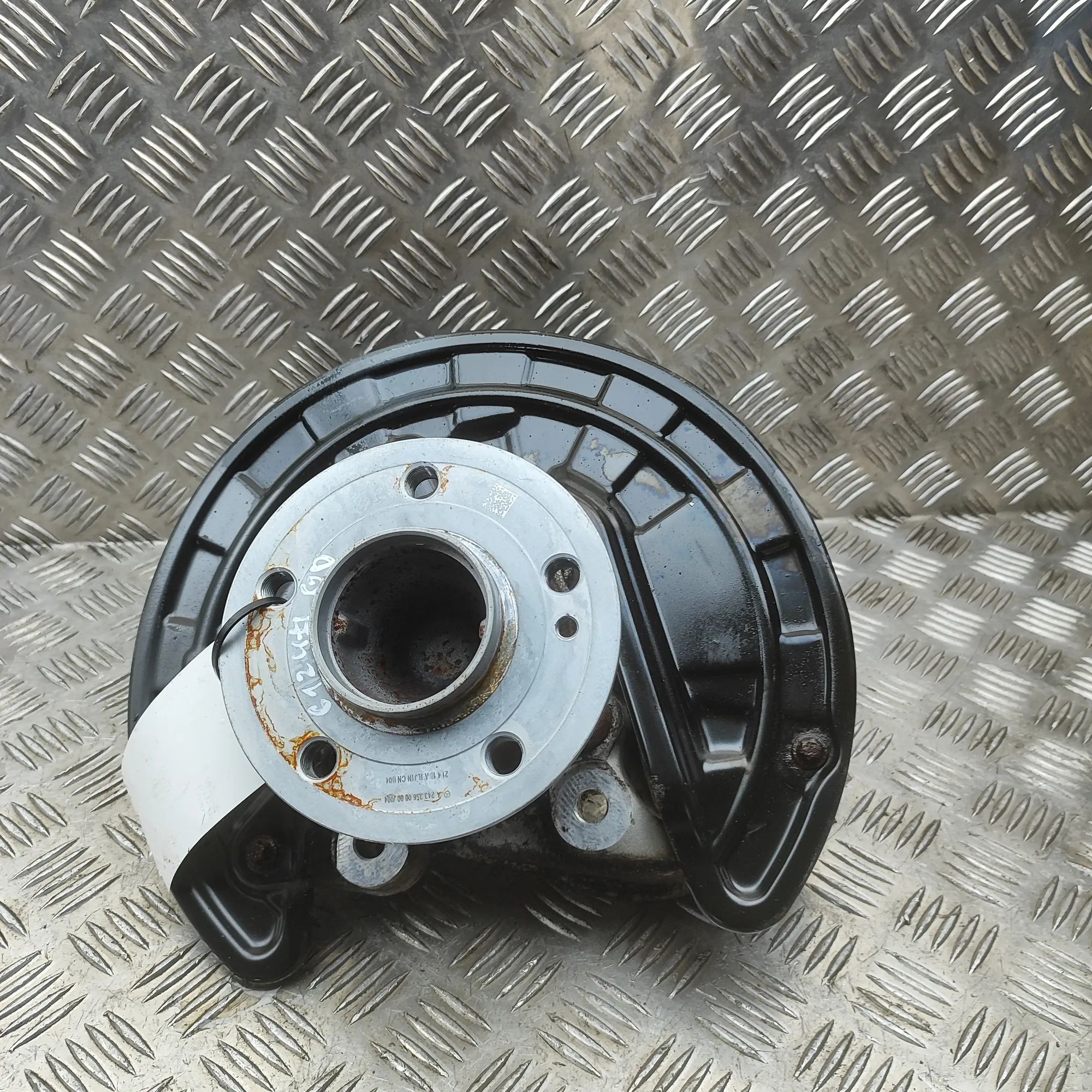Mercedes-Benz GLA / EQA (H247) Rear Right Wheel Hub Rear Right Wheel Hub — MERCEDES BENZ EQA (H243)...