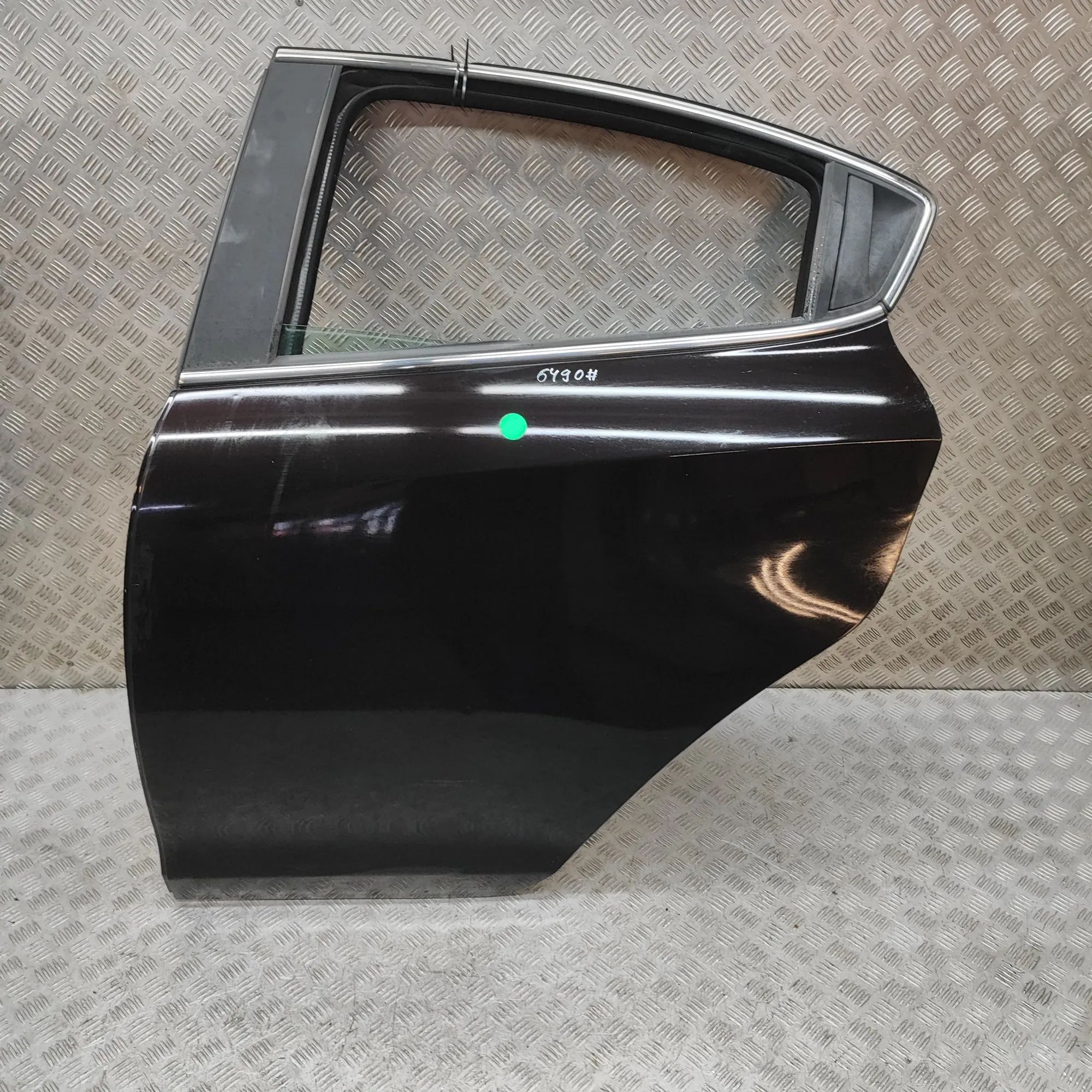 Alfa-Romeo Giulietta (940) Door — rear left Door — rear left — ALFA ROMEO GIULIETTA (940) (...