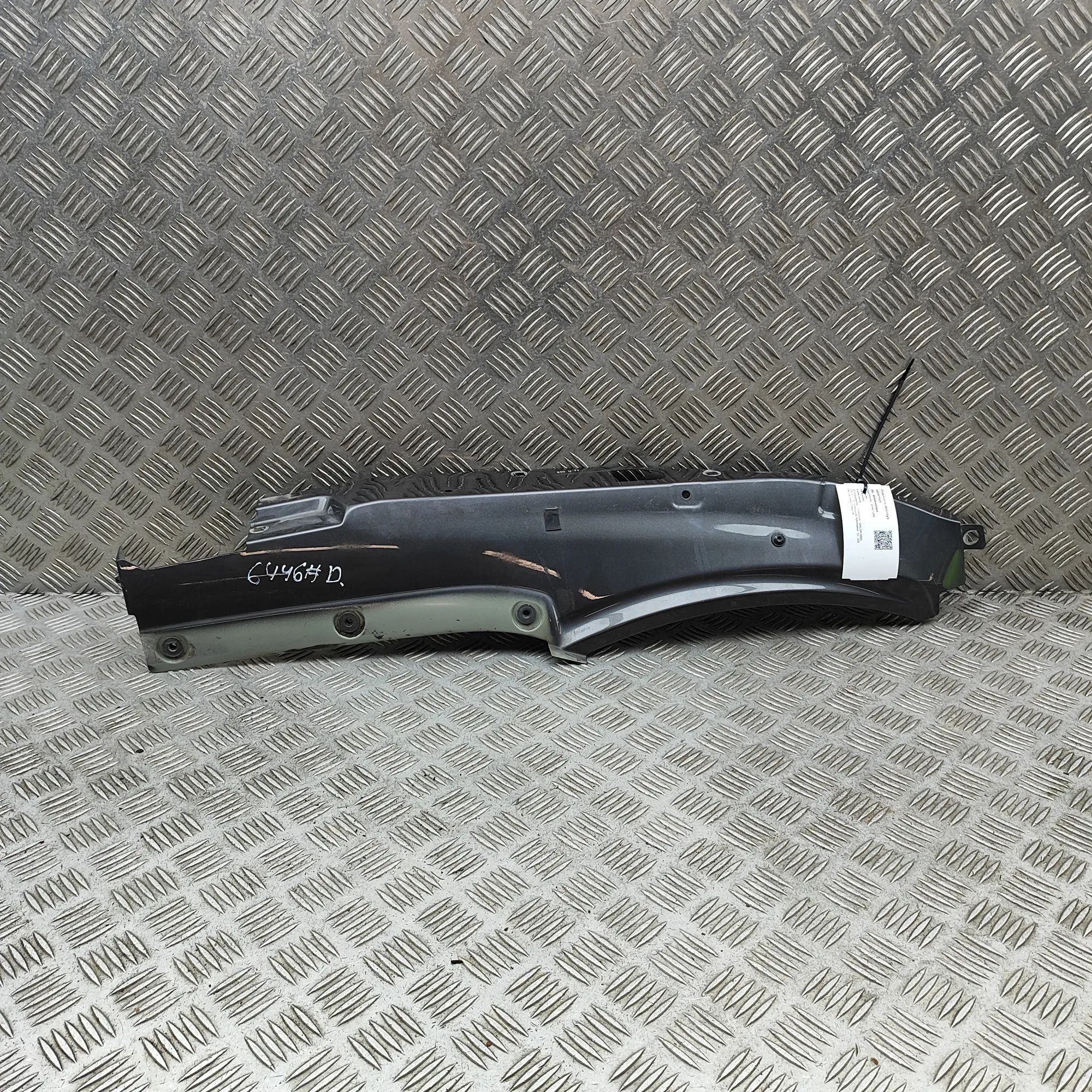Porsche Macan Front Right Fender Front Right Fender — PORSCHE MACAN (95B) (2014-...