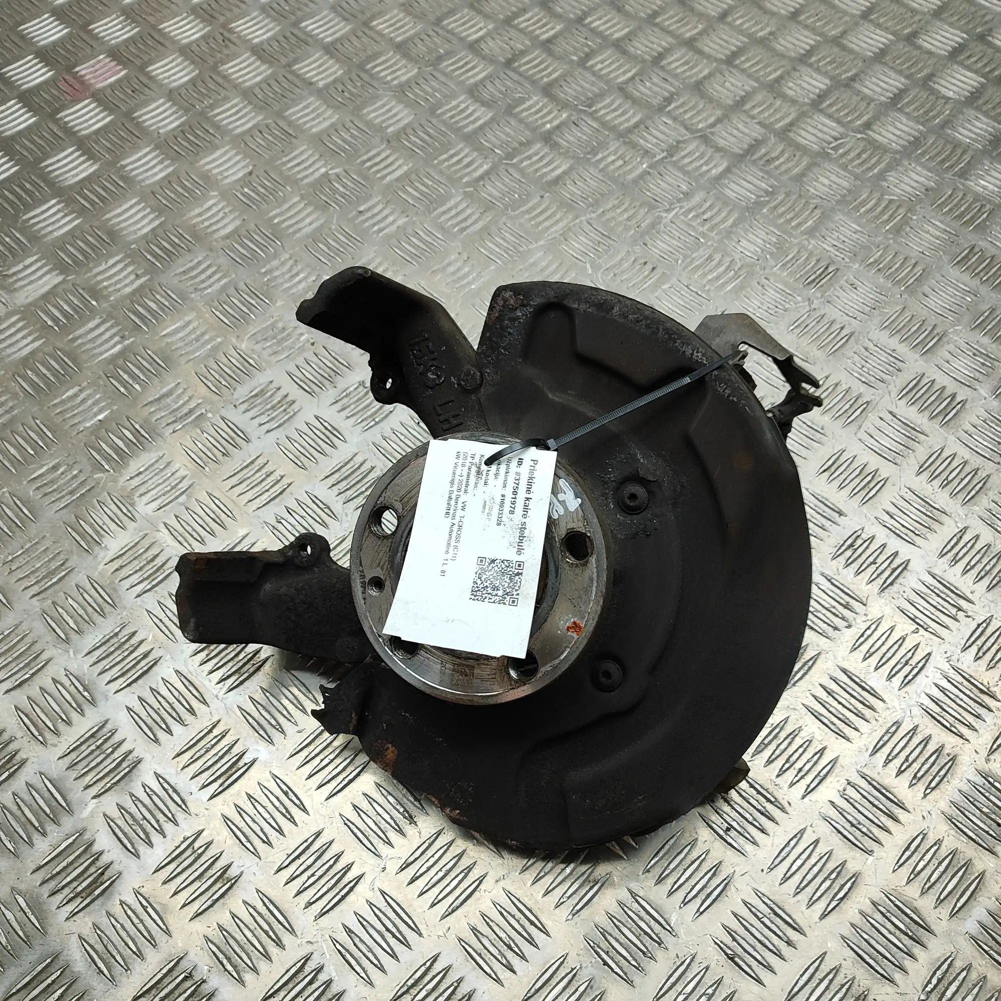 Volkswagen T-Cross Front Left Wheel Hub Front Left Wheel Hub — VW T-CROSS (C11) (2018-P...