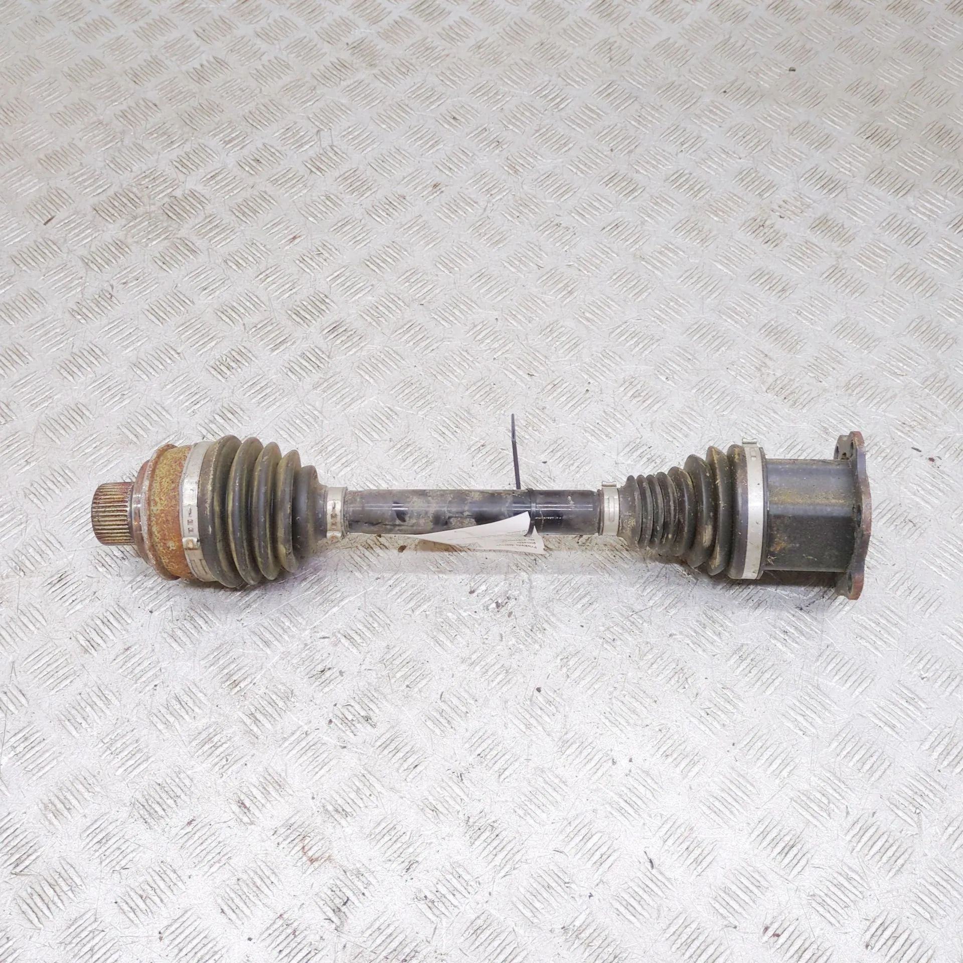 Audi A6 (C8) Front Right Driveshaft Front Right Driveshaft — AUDI A6 (C8) (2018-PRE...