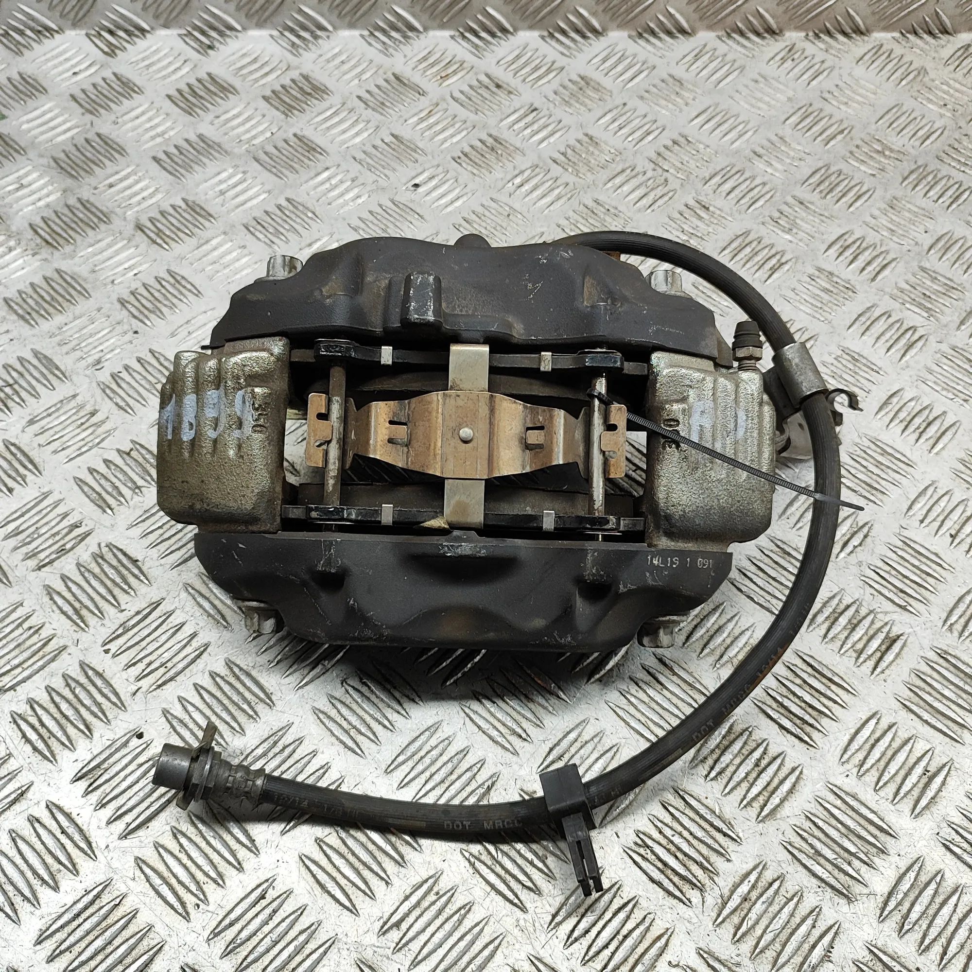 Dodge Challenger Brake caliper — front right Brake caliper — front right — DODGE CHALLENGER ...