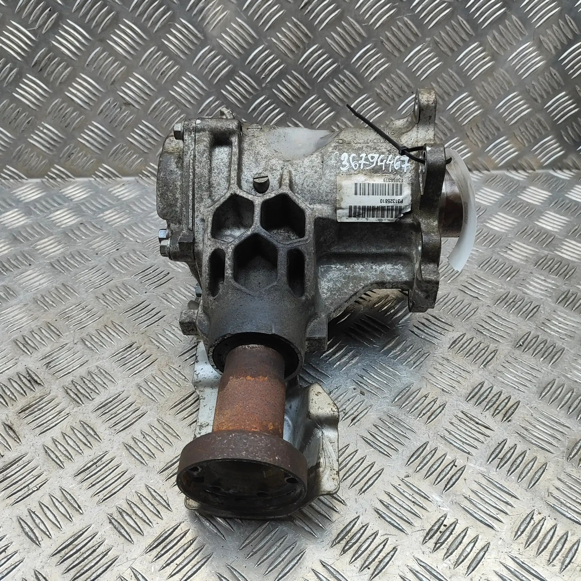 Volvo XC90 etutasauspyörästö Front differential — VOLVO XC90 (II) (2014-PRES...
